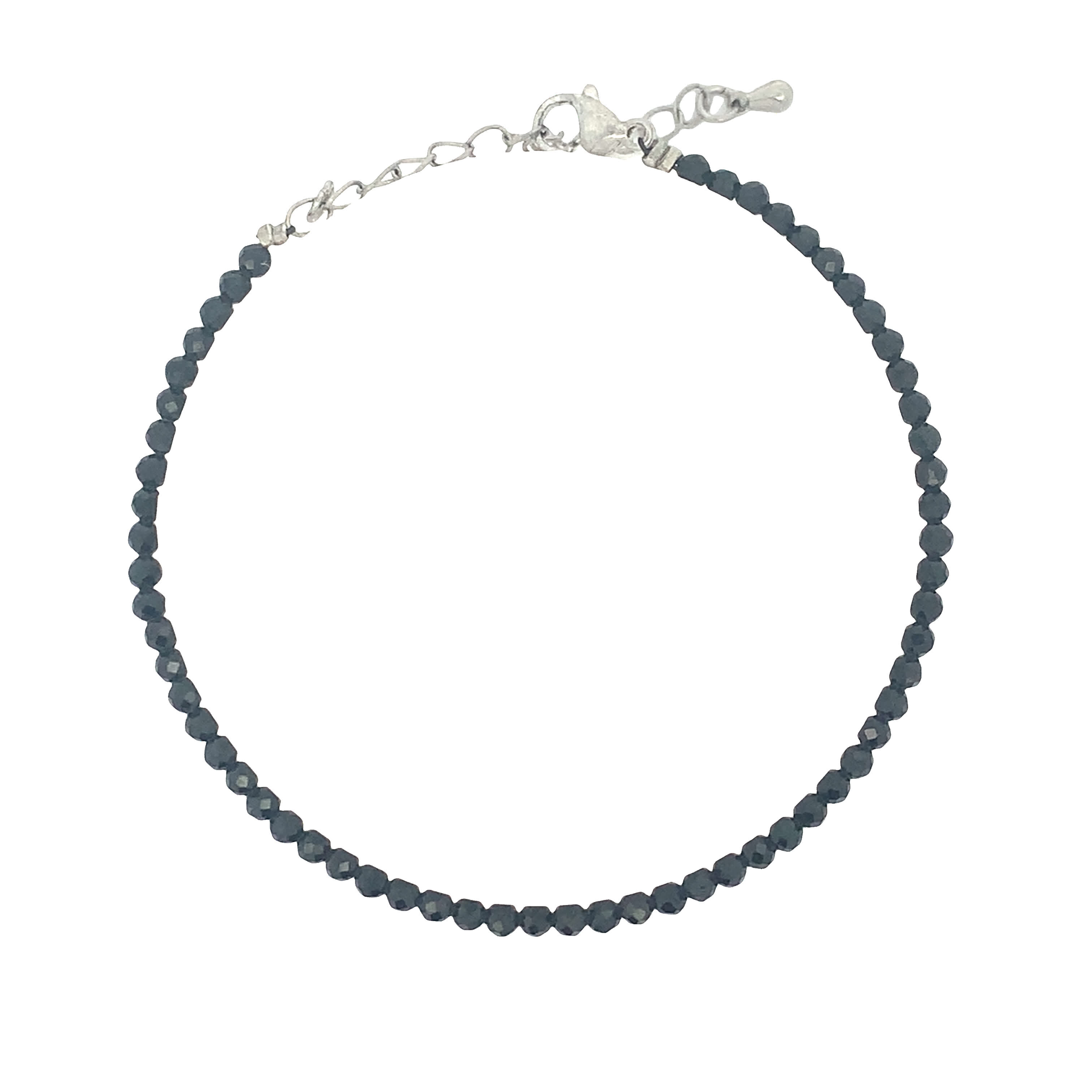 Bransoletka z fasetowanych koralików ze posrebrzanej stali