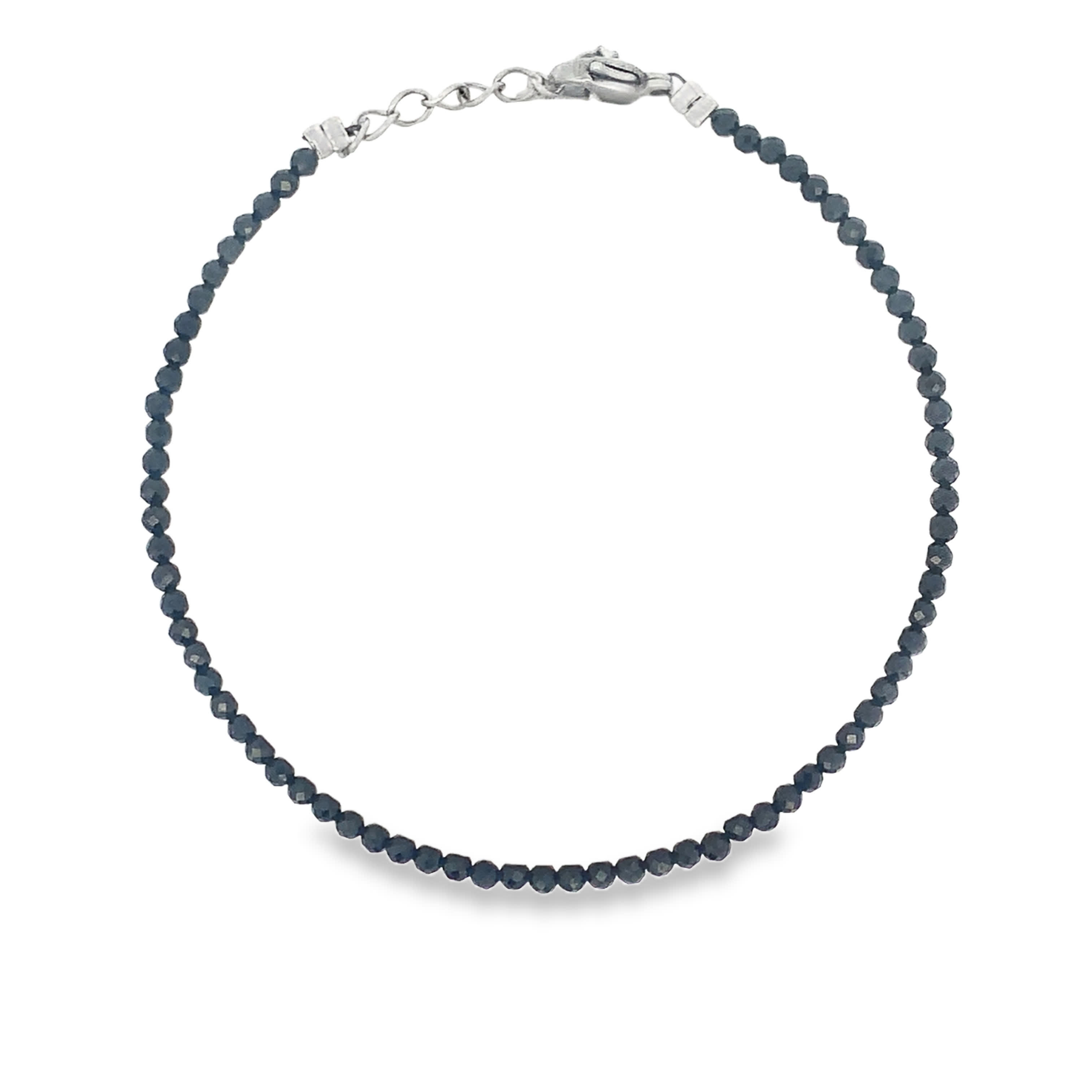 Bransoletka z koralików ze posrebrzanej stali platerowanego białym kamieniem