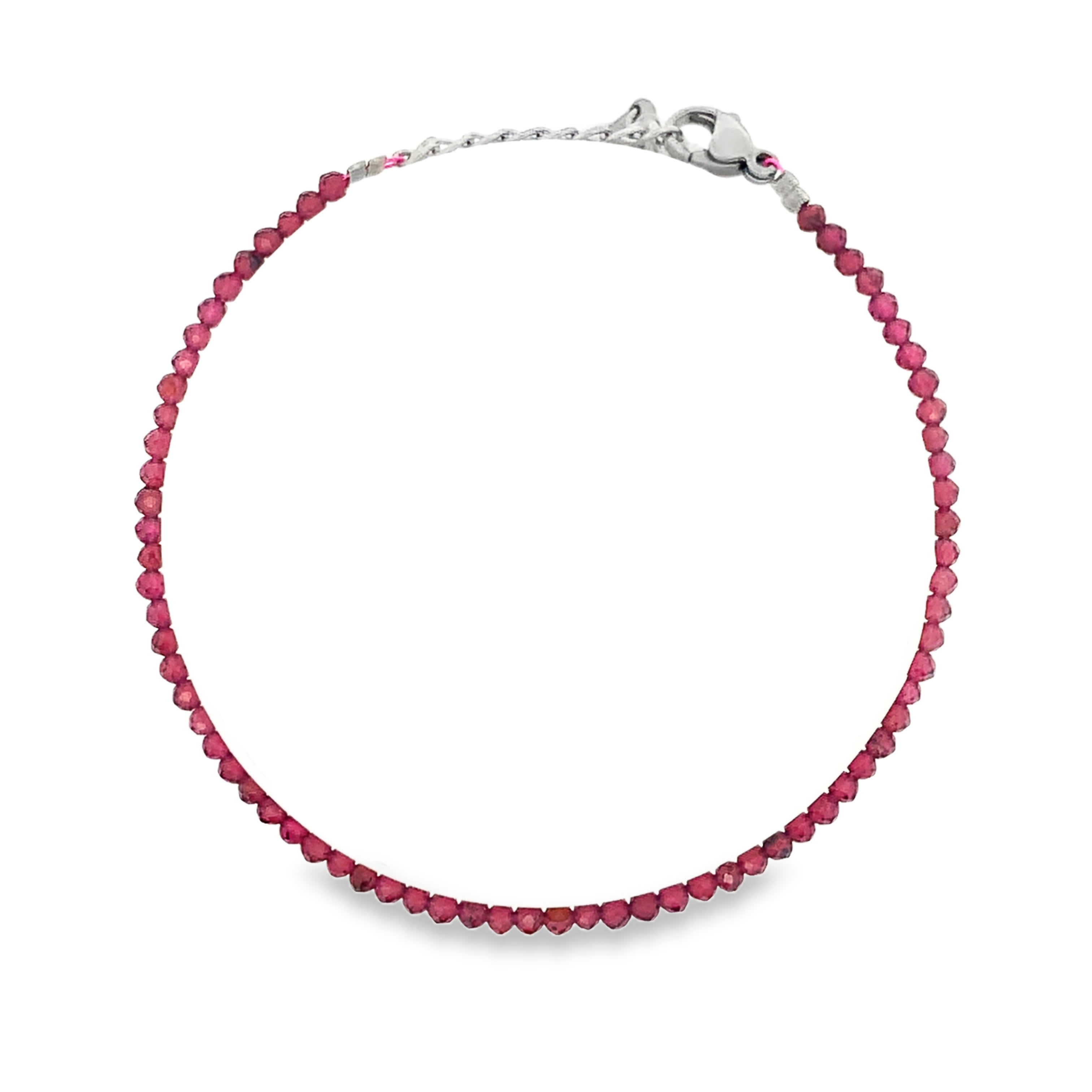 Bransoletka z koralików rubinowych  i