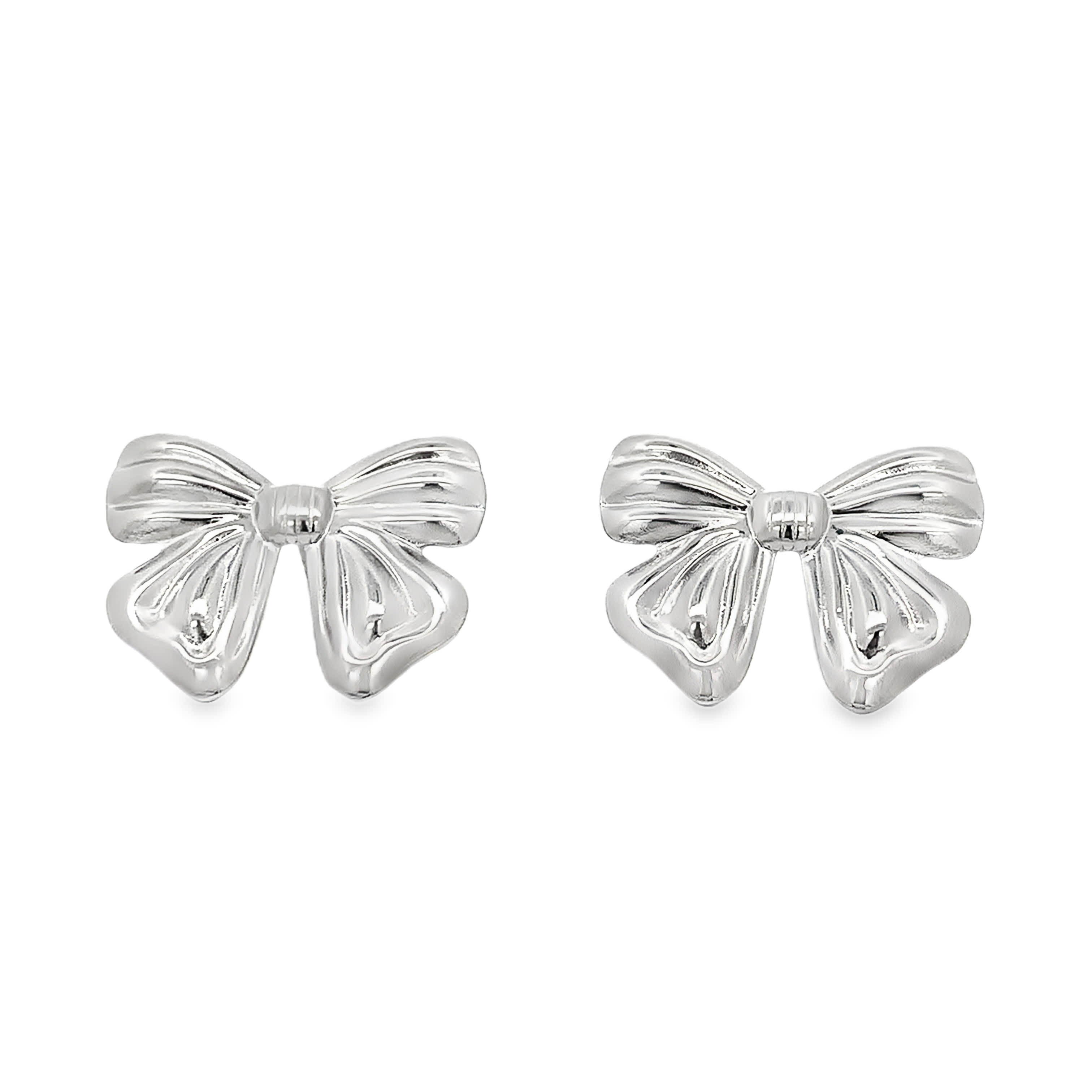 Posrebrzane kolczyki w kształcie kokardy