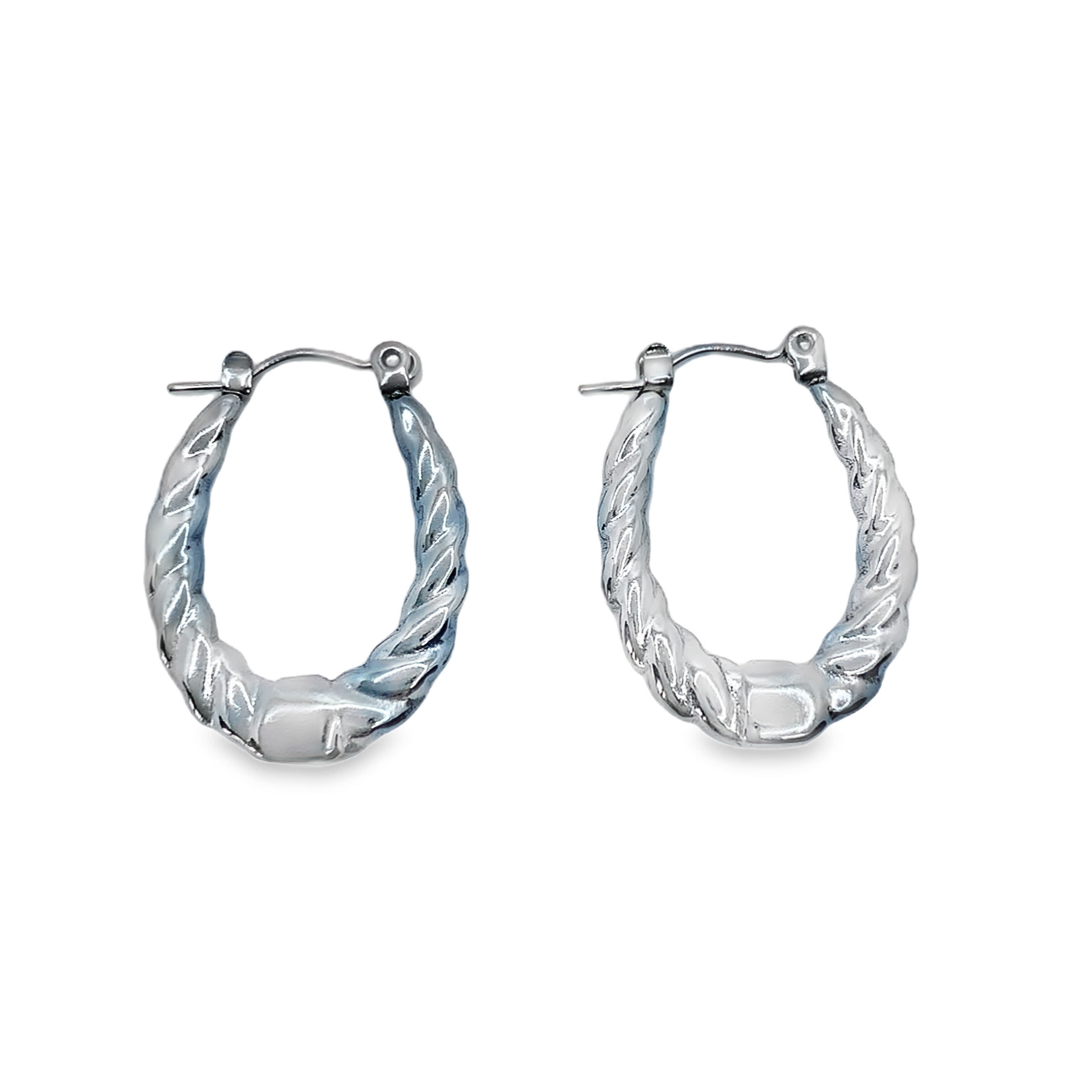 Posrebrzane kolczyki koła ze skręconymi kółkami