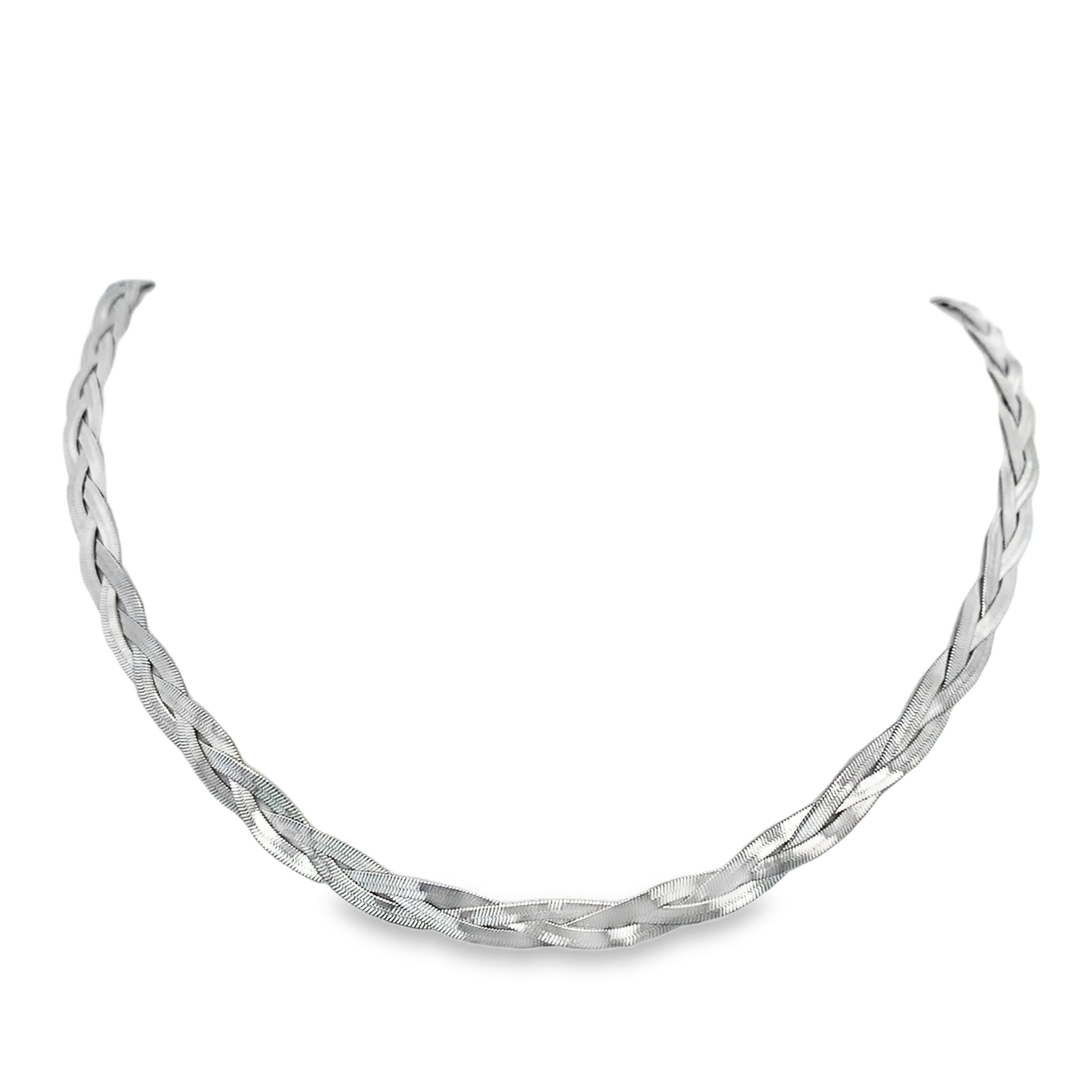 Elegancki posrebrzany pleciony naszyjnik