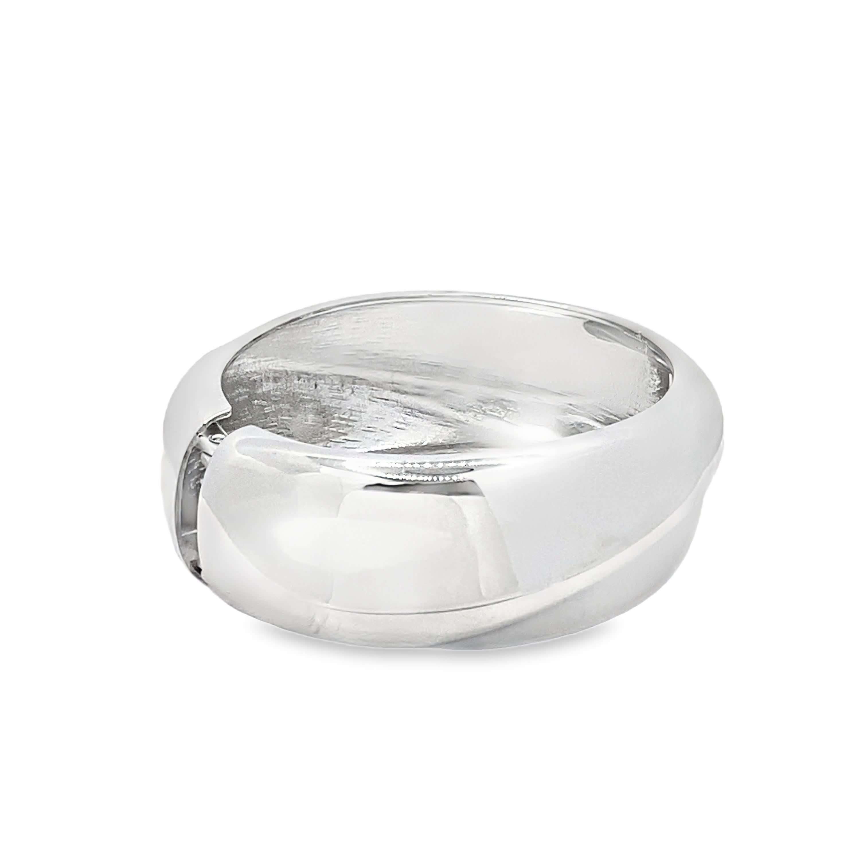 Elegancka bransoletka z białego złota