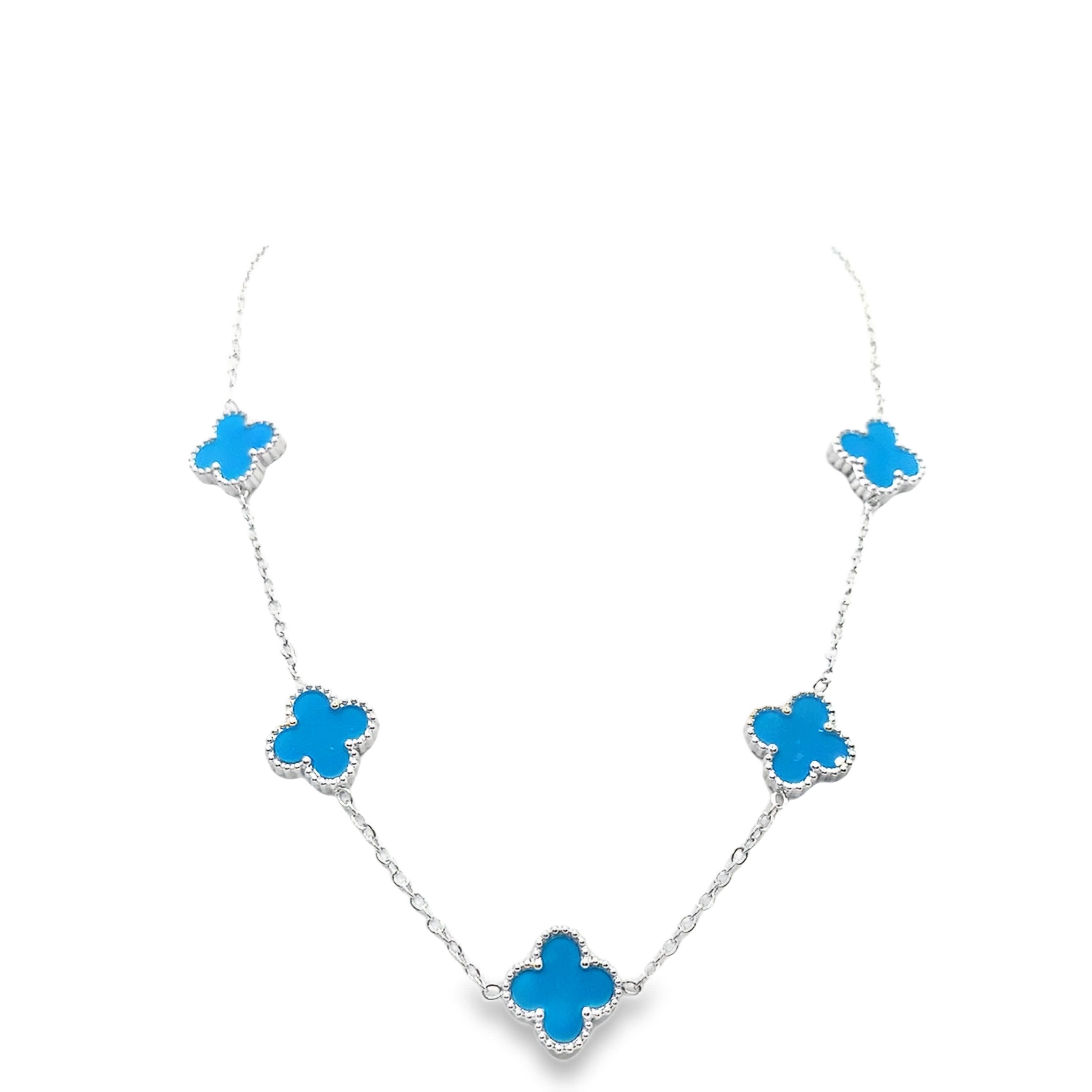 Naszyjnik z białego złota z niebiesko-zielonymi turkusowymi koniczynkami