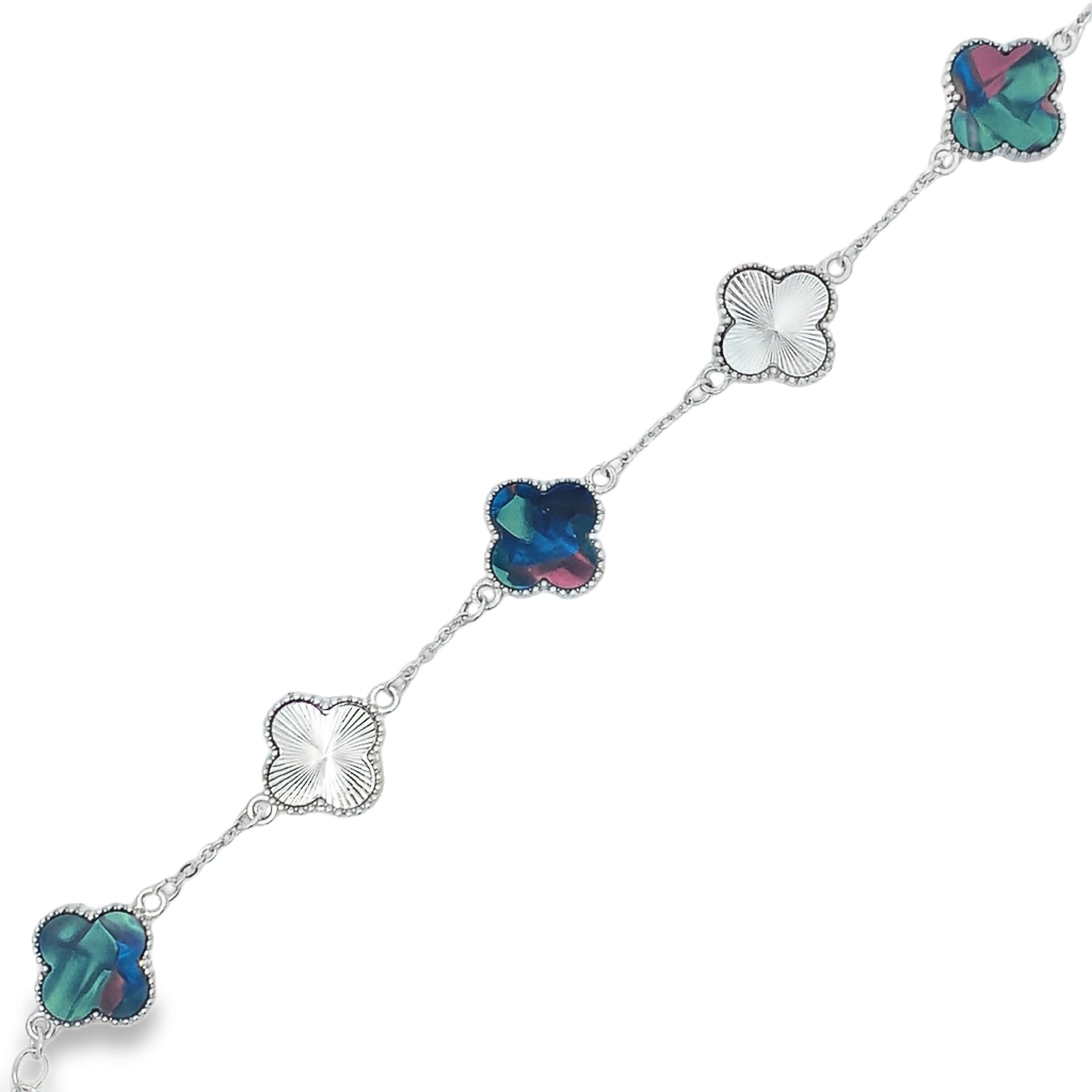 Posrebrzana bransoletka charms koniczyna z wielokolorowym wykończeniem, kamieniem zielonego agatu i giloszem