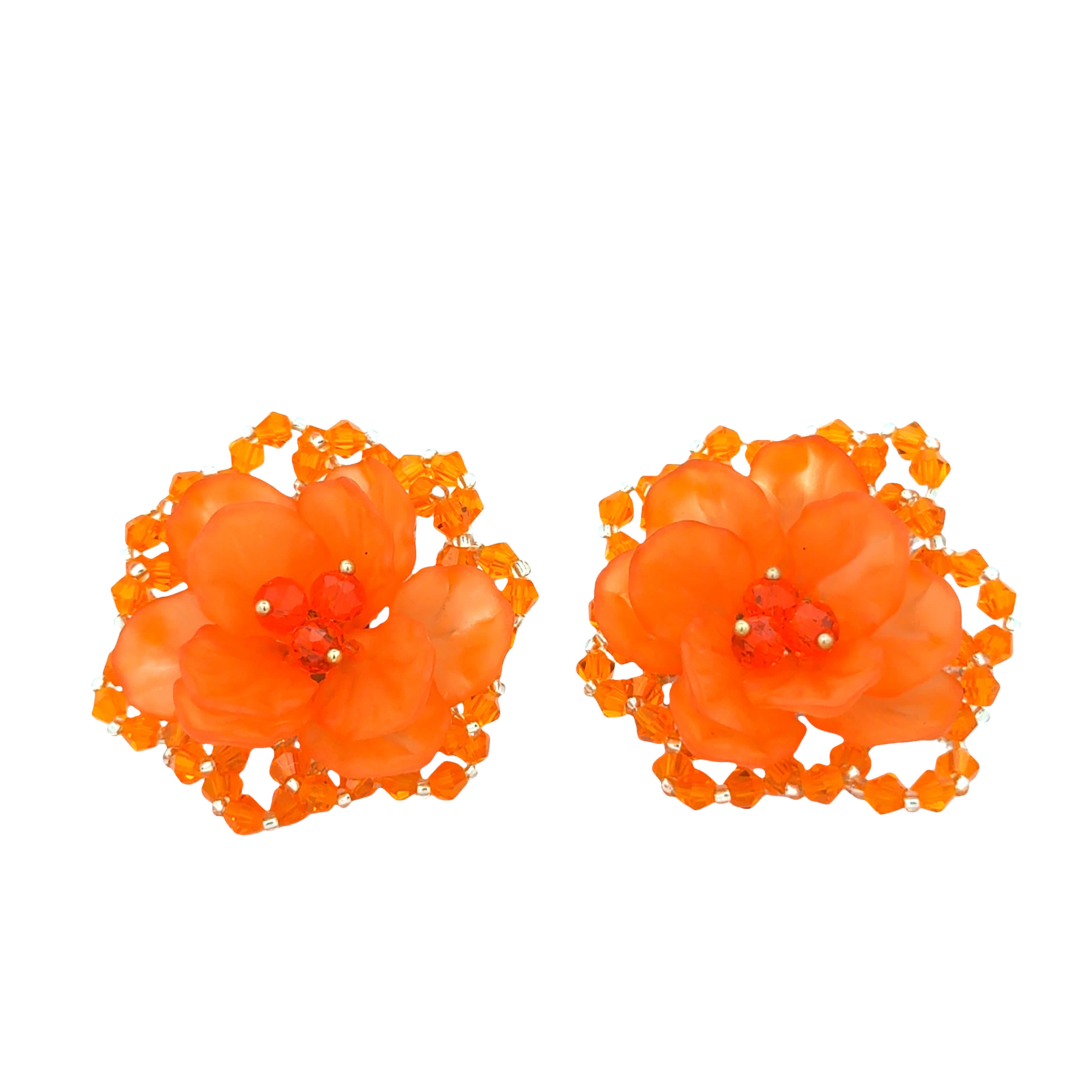 Ręcznie robione kolczyki-sztyfty z motywem kwiatowym, bez metalu