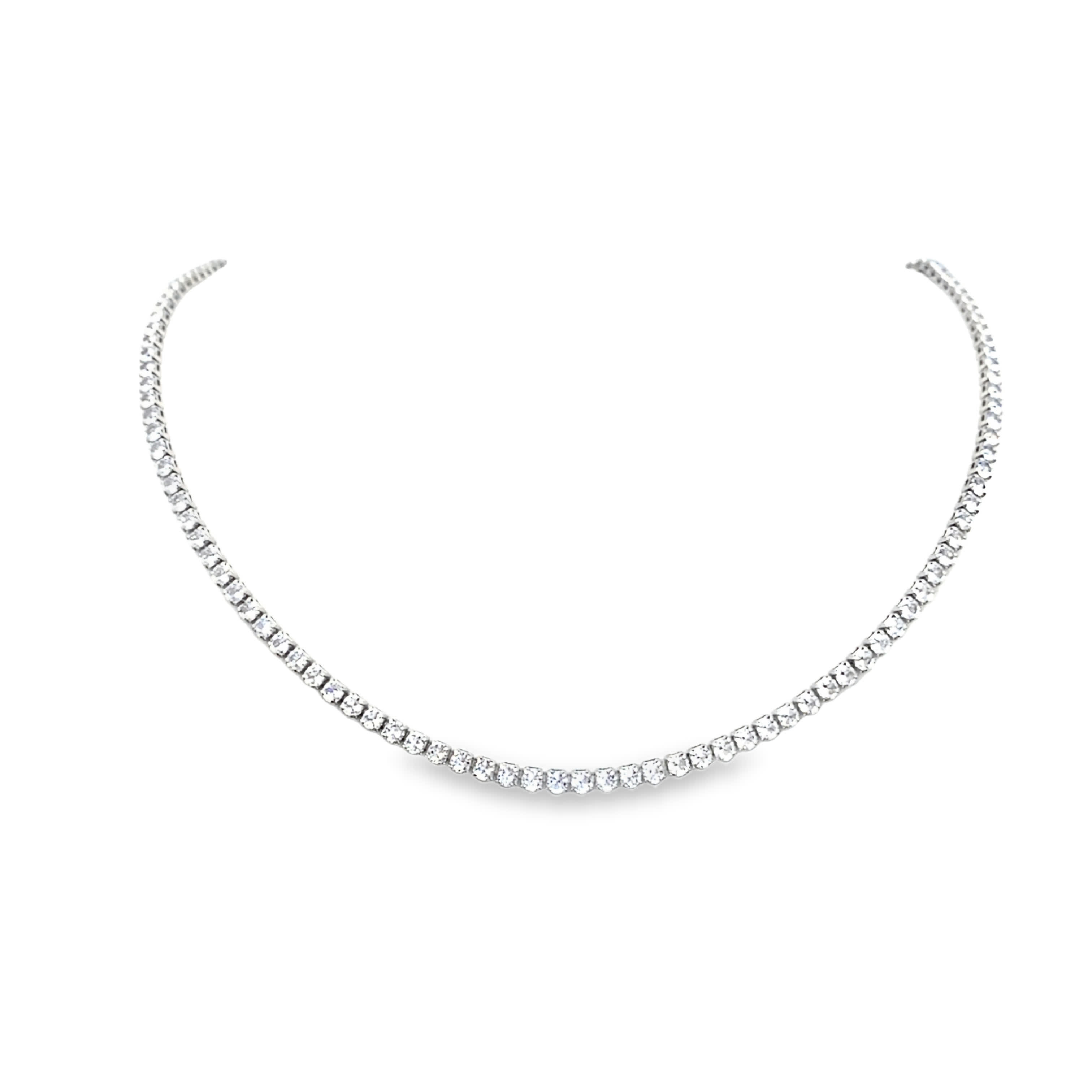 Elegancki naszyjnik tenisowy z białego złota z diamentami i okrągłymi brylantami