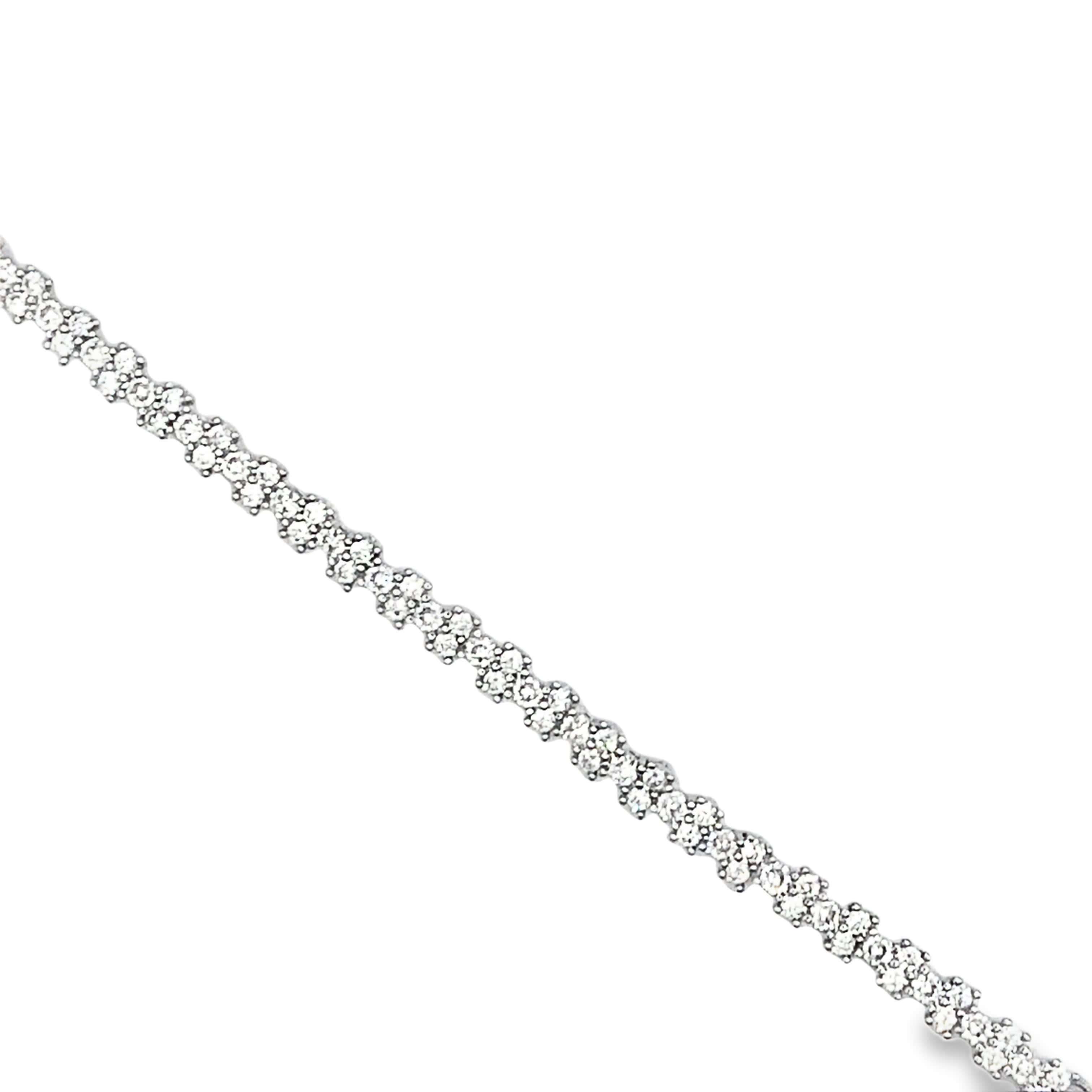 Bransoletka tenisowa z platyny z okrągłymi diamentami