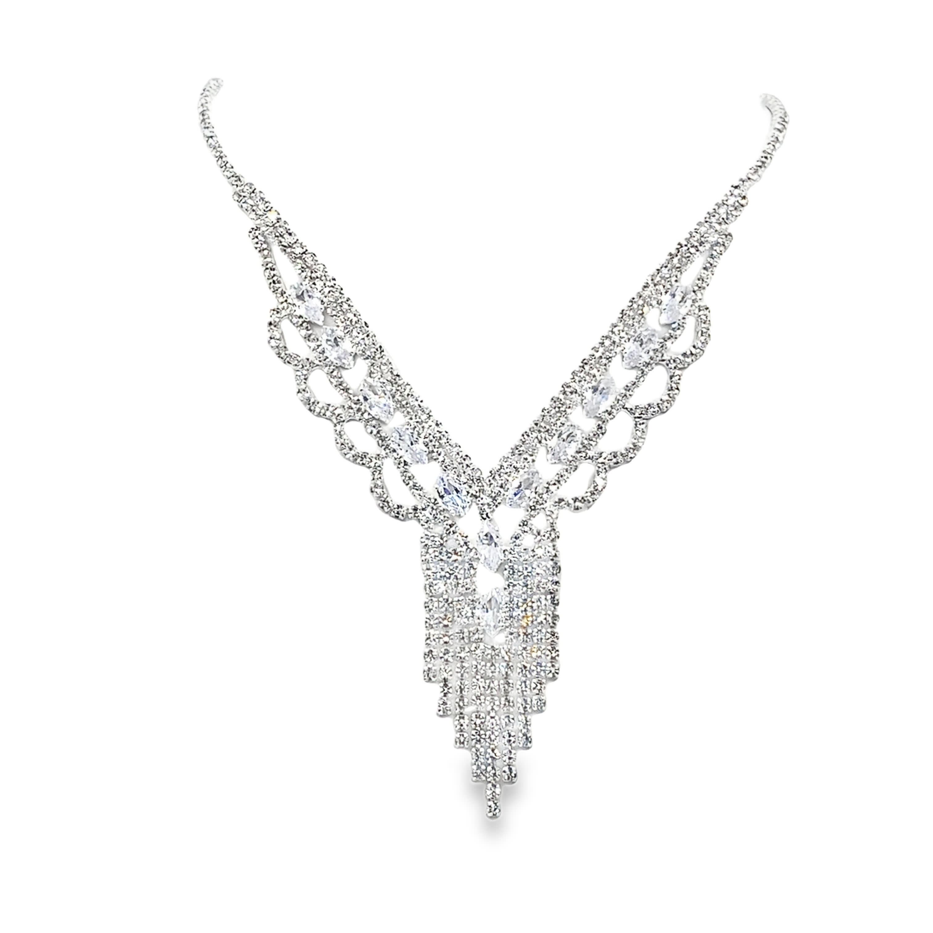 Srebrny naszyjnik z kryształem markizy i diamentami