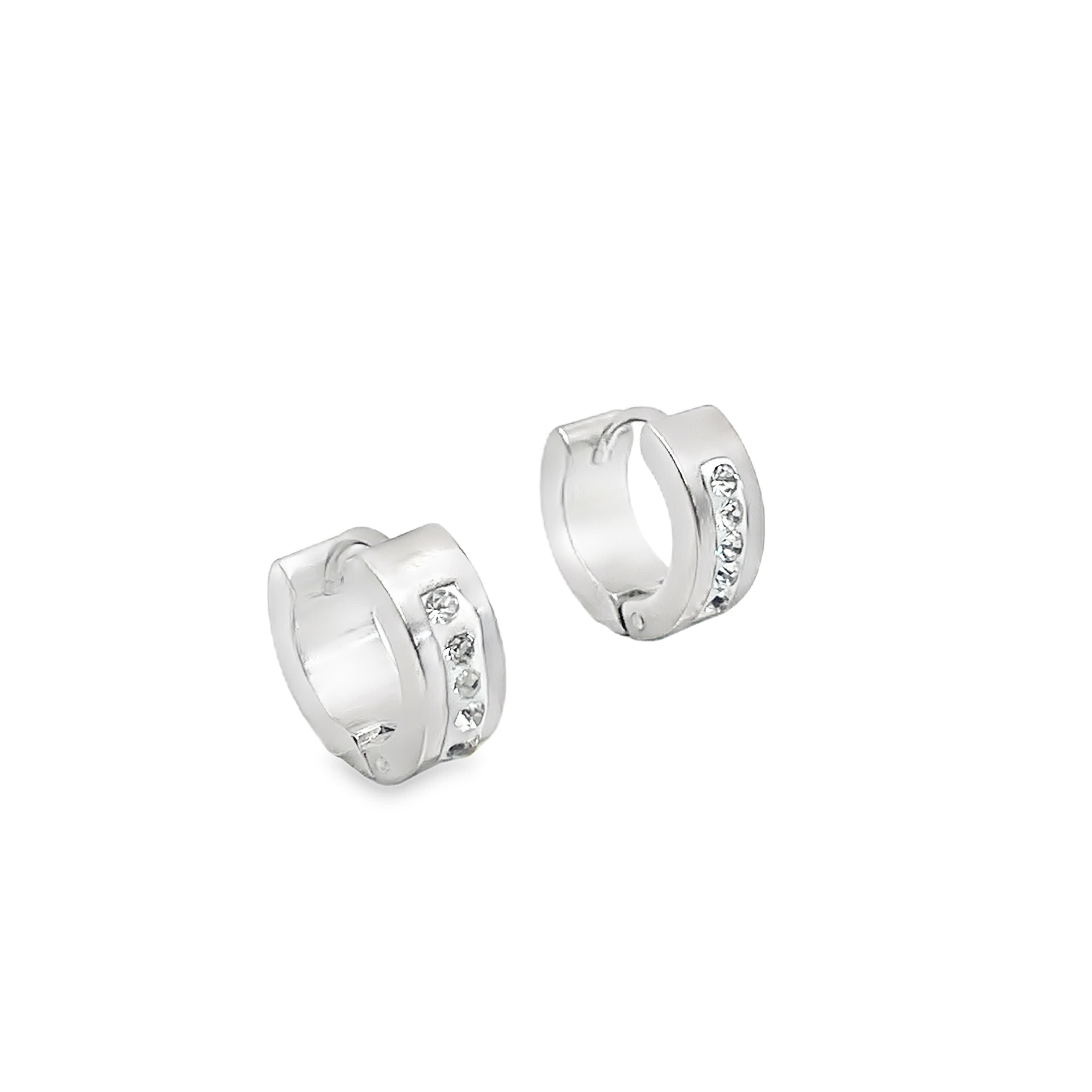 Kolczyki kółka z białego złota z okrągłymi diamentami o szlifie brylantowym
