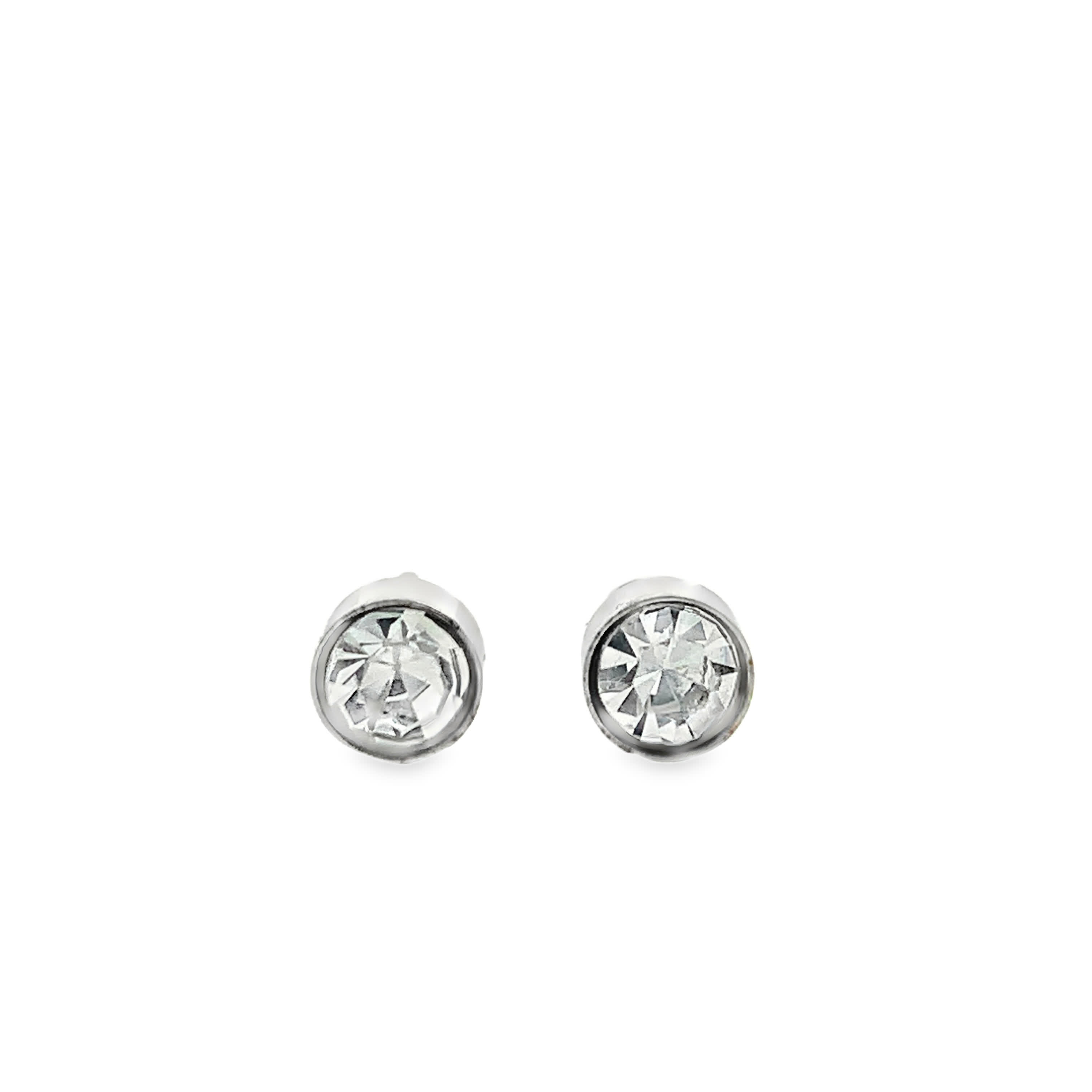 Kolczyki sztyfty z posrebrzanej stali z cyrkoniami o szlifie okrągłym