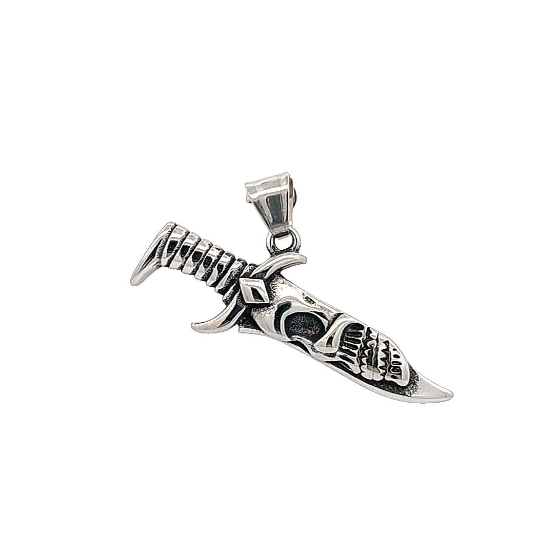 Wisiorek w kształcie czaszki