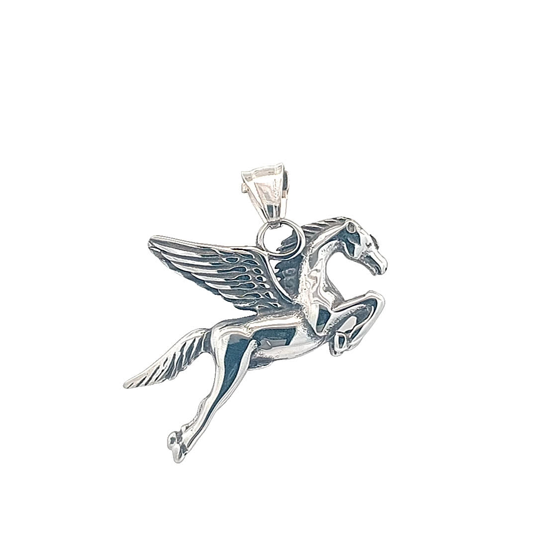 Elegancki wisiorek w kształcie uskrzydlonego konia