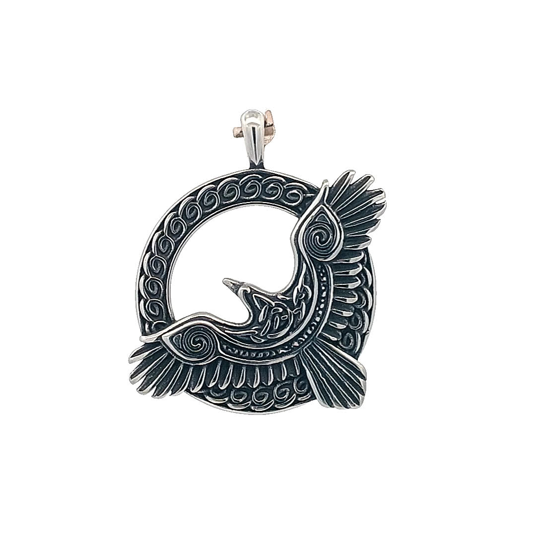 Elegancki wisiorek inspirowany ptakami