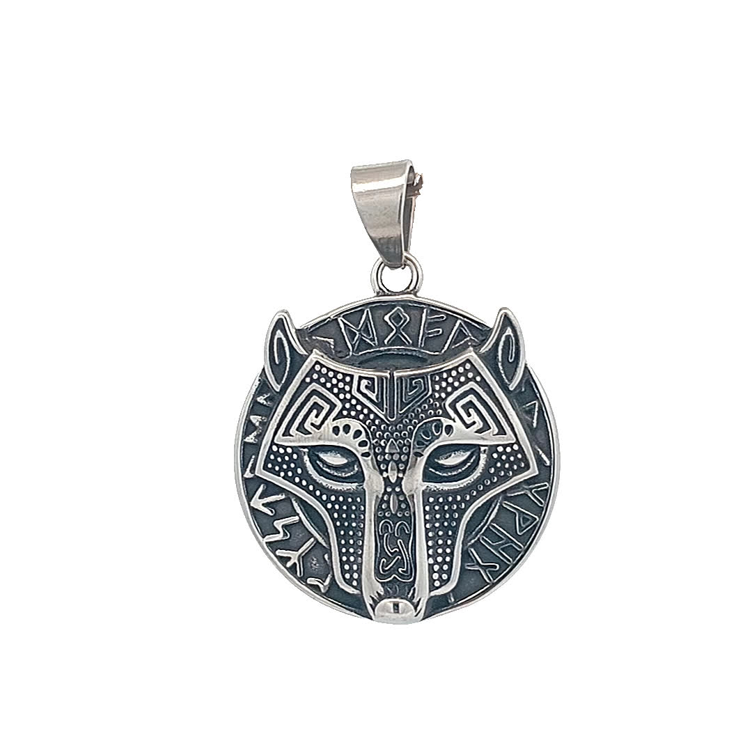 Skomplikowany wisiorek wilk w