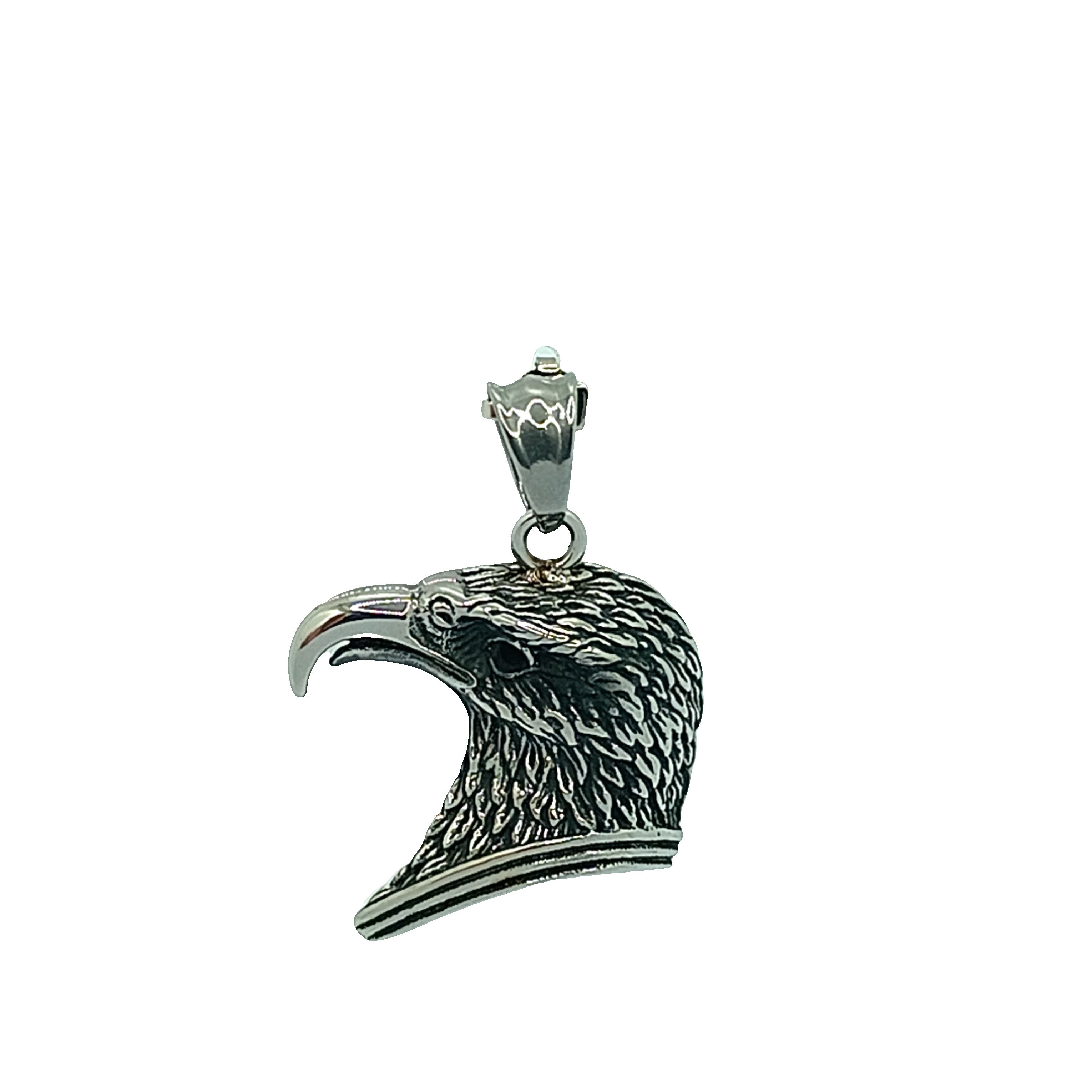Skomplikowany wisiorek w kształcie głowy orła