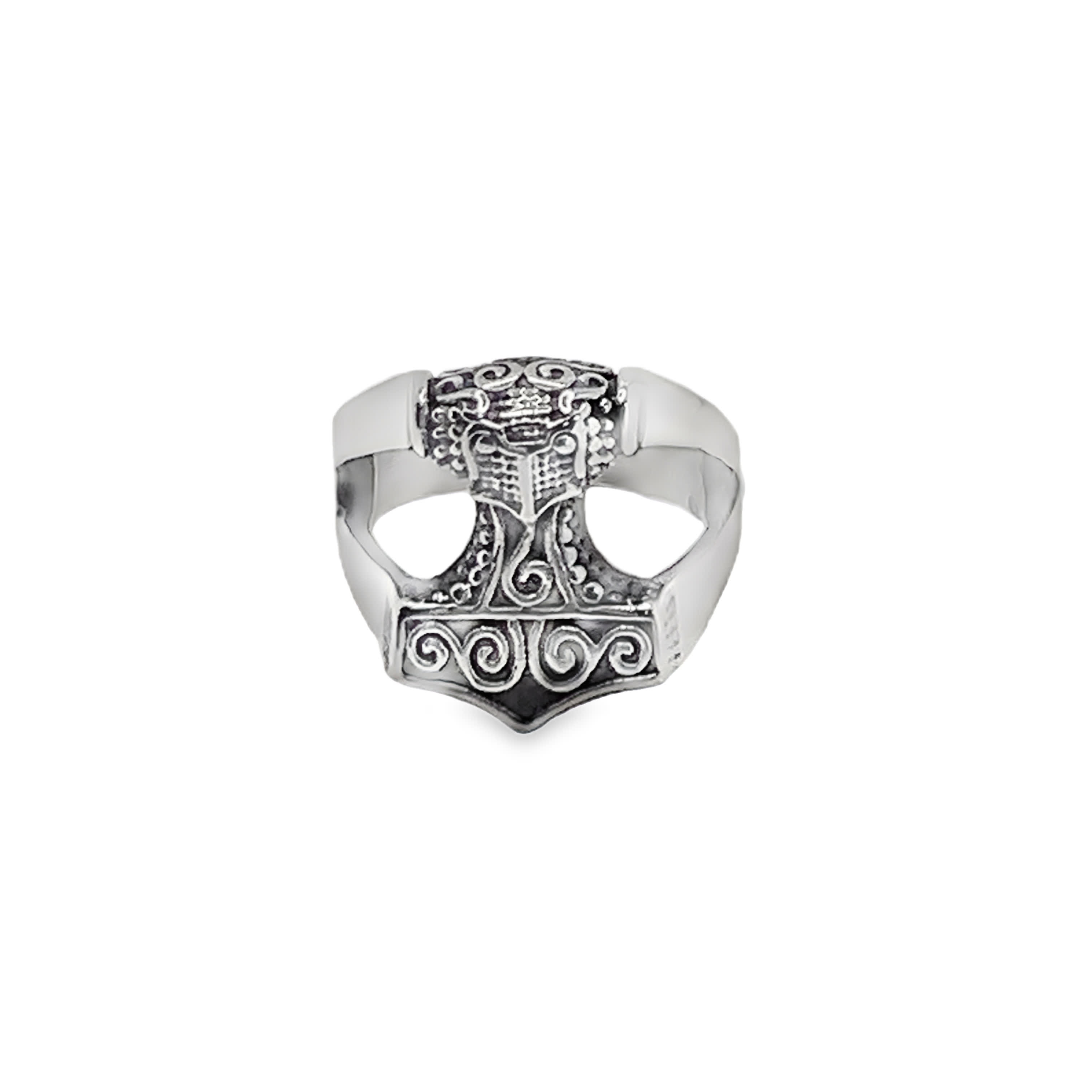 Sygnet ze posrebrzanej stali ze wzorem