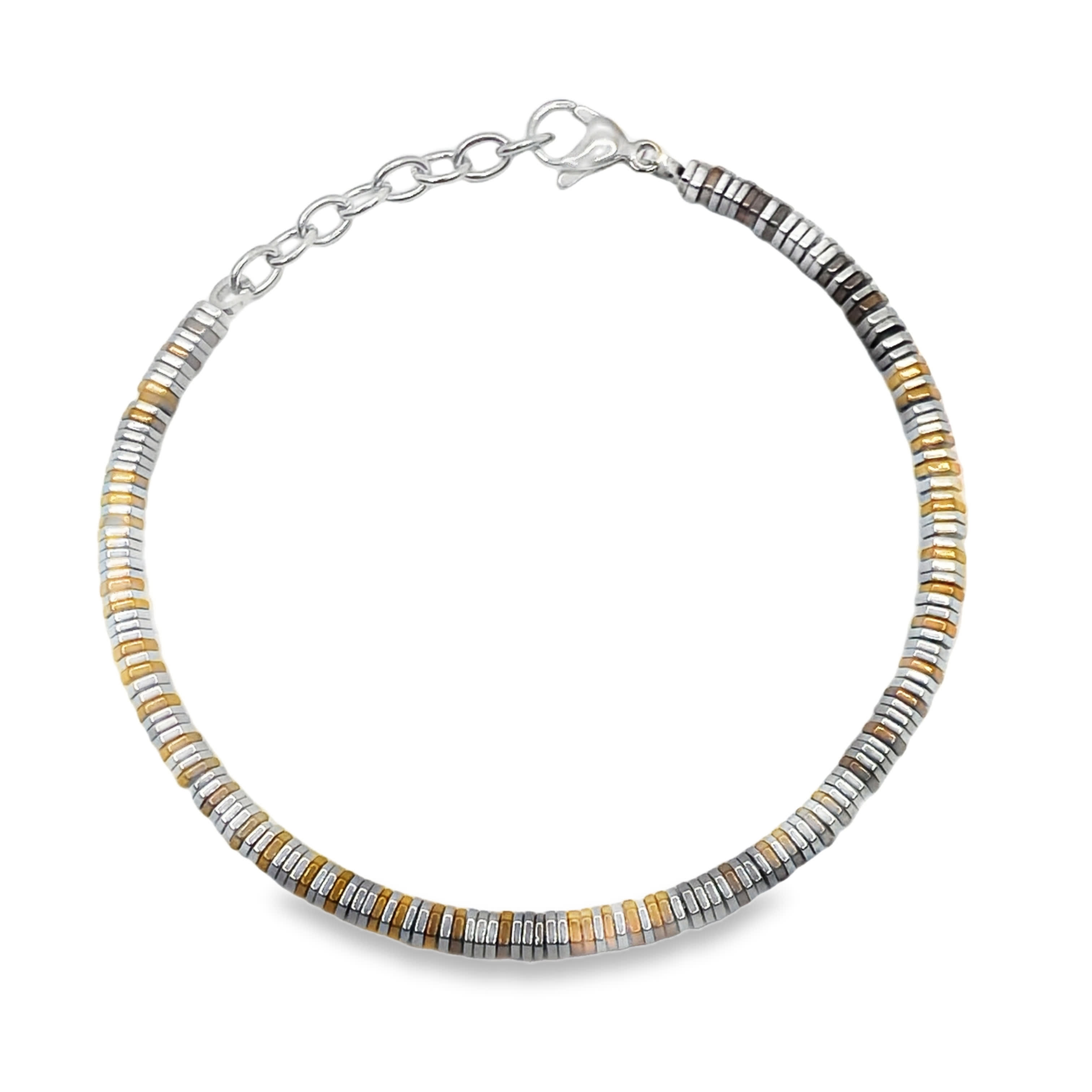 Posrebrzana bransoletka z koralikami i akcentami