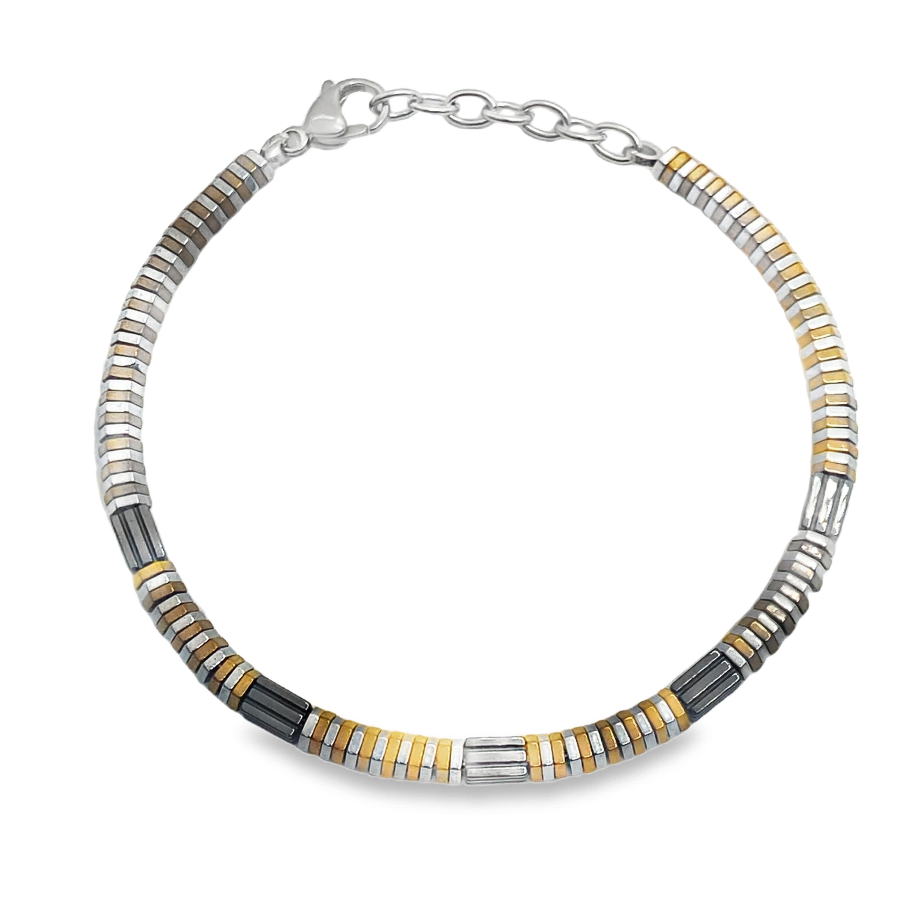 Nowoczesna posrebrzana bransoletka z koralikami