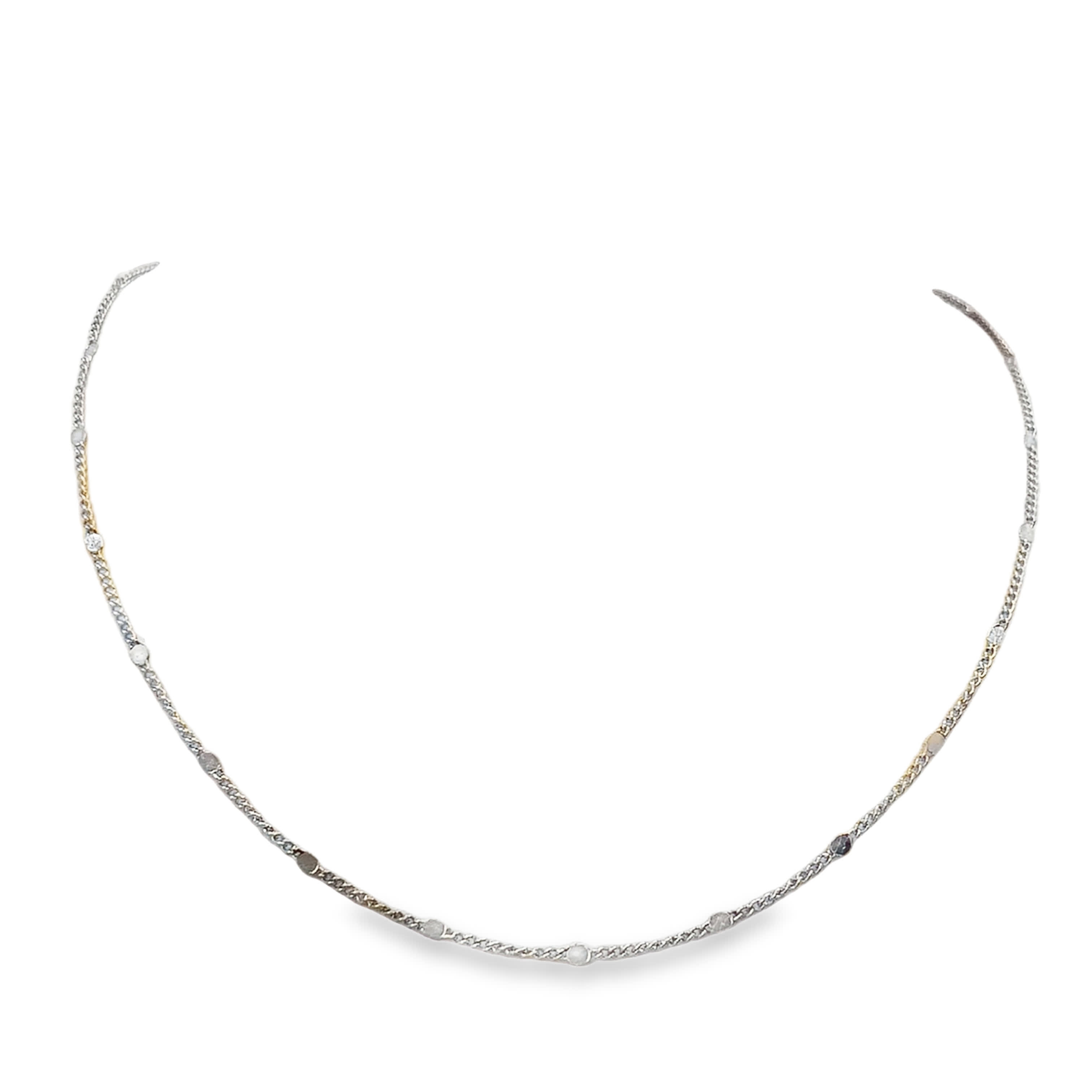 Elegancki posrebrzany naszyjnik