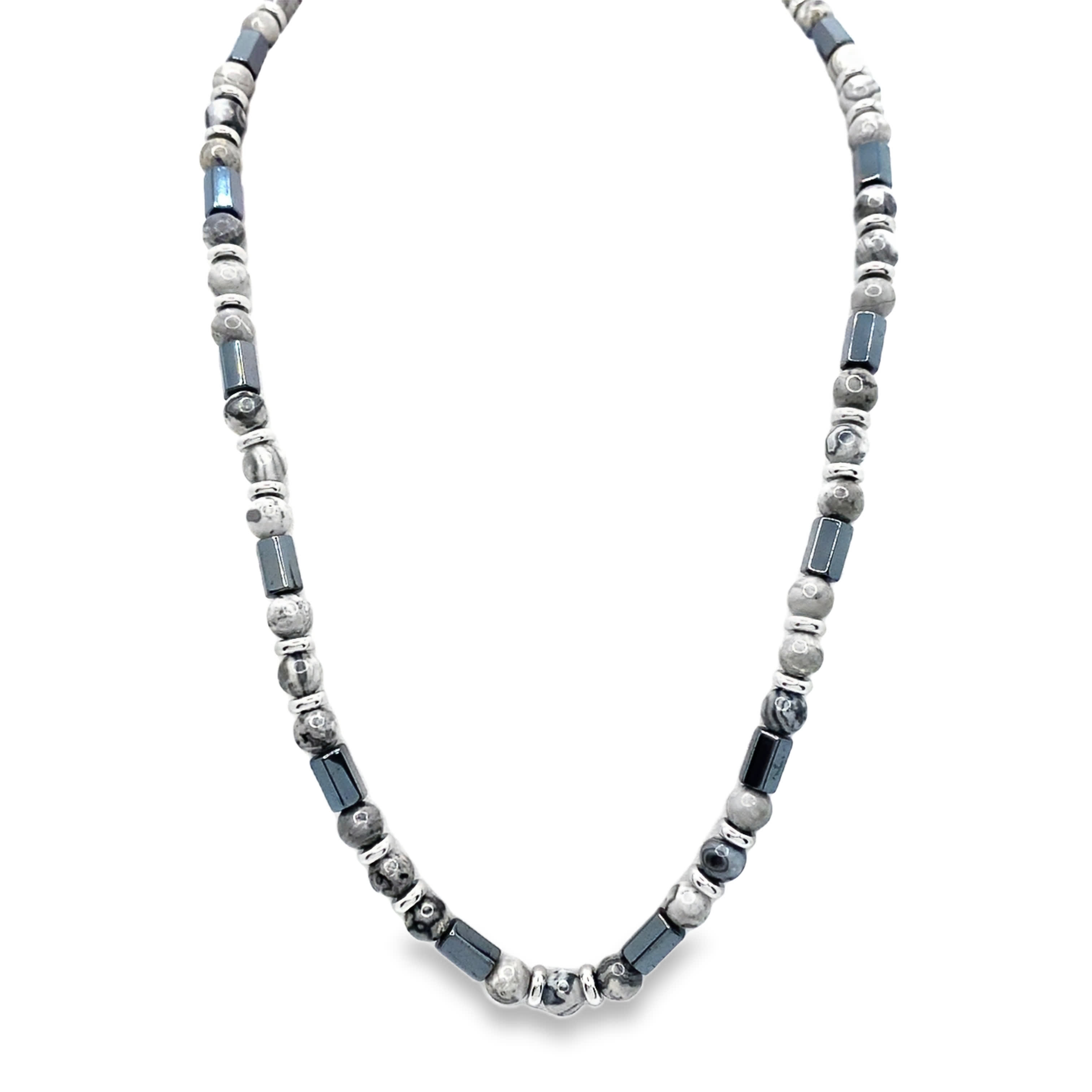 Naszyjnik z koralików agatowych z metalowymi koralikami akcentowymi