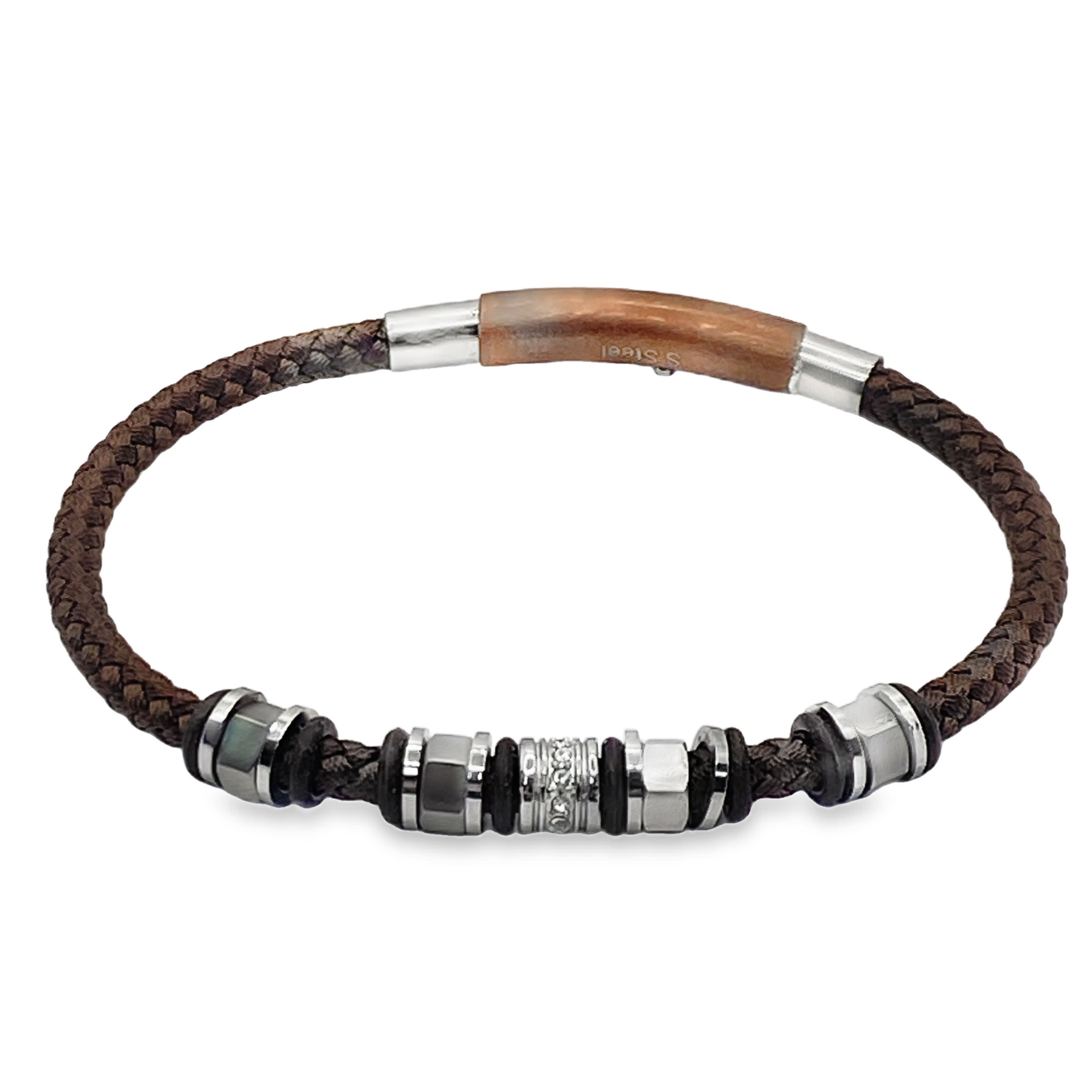 Bransoletka z koralików wykonana ręcznie z akcentami industrialnymi