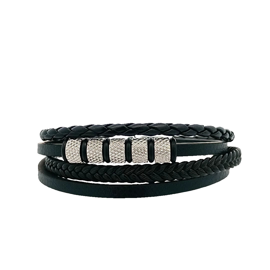 Stylowa czarna skórzana bransoletka