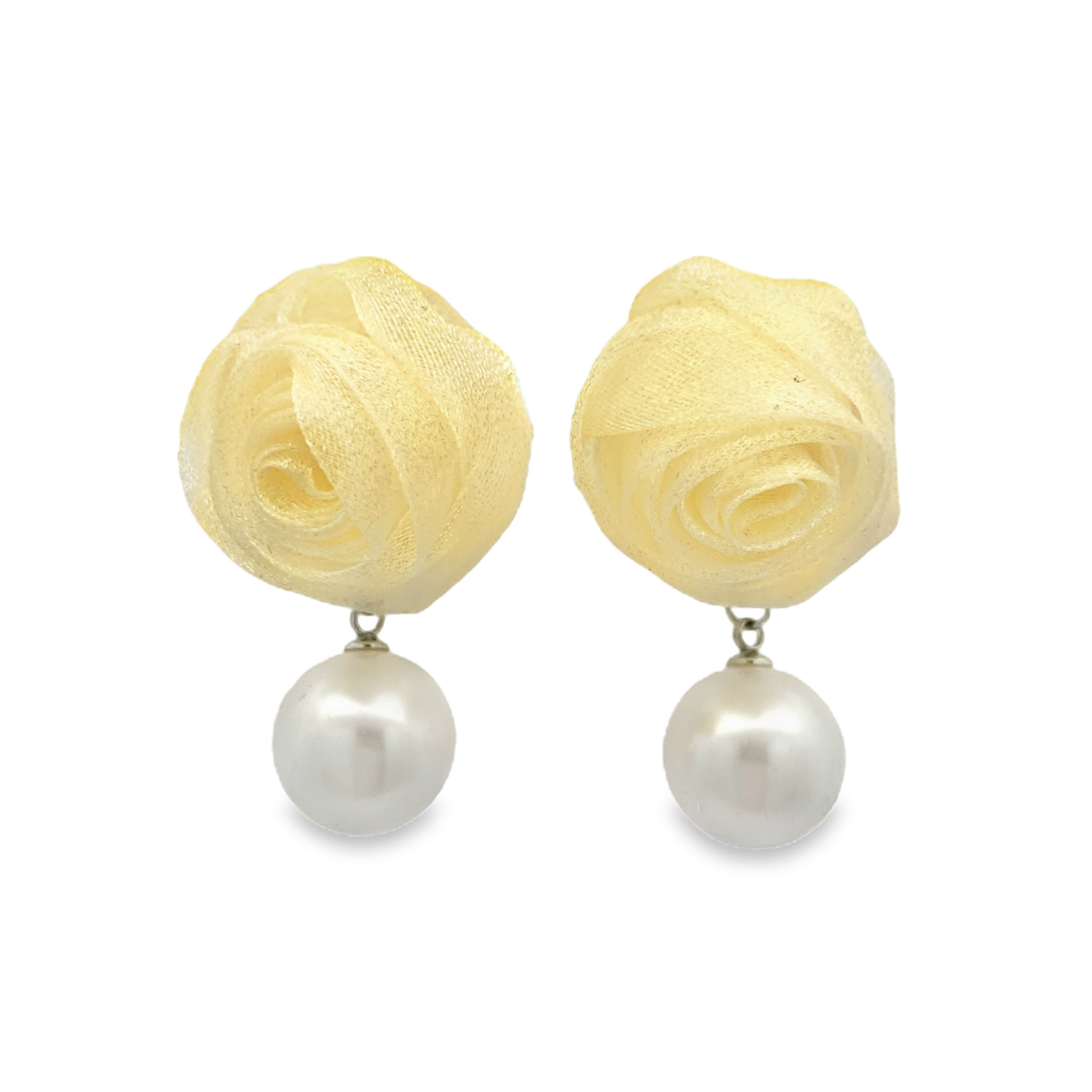 Kolczyki wiszące kwiatki z okrągłymi perłowymi akcentami