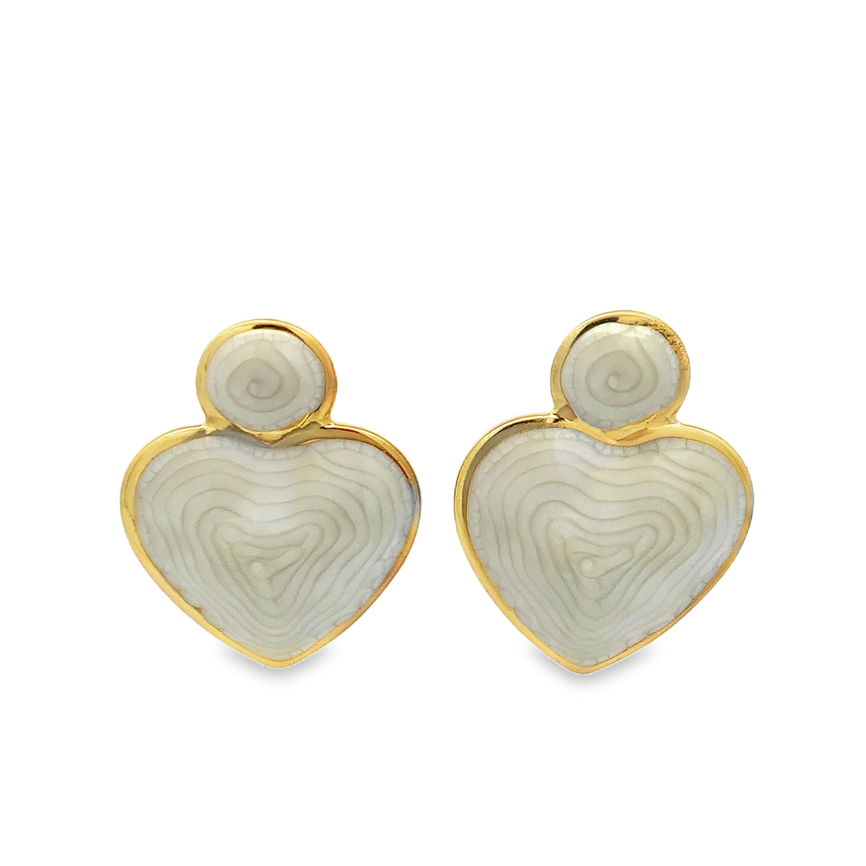 Pozłacane kolczyki sztyfty z sercem z kamienia
