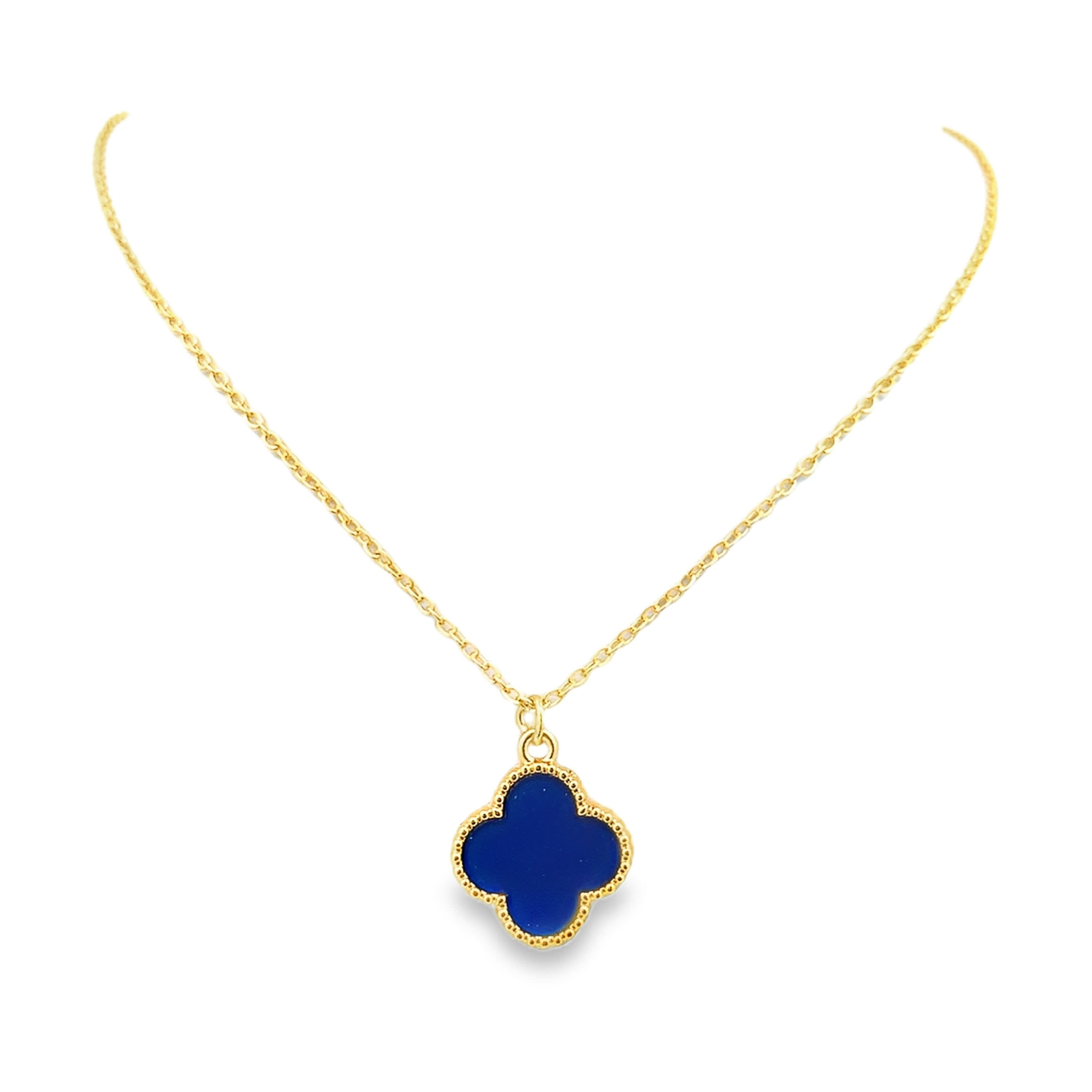 Pozłacany naszyjnik charms czterolistny z kamieniem lapis lazuli