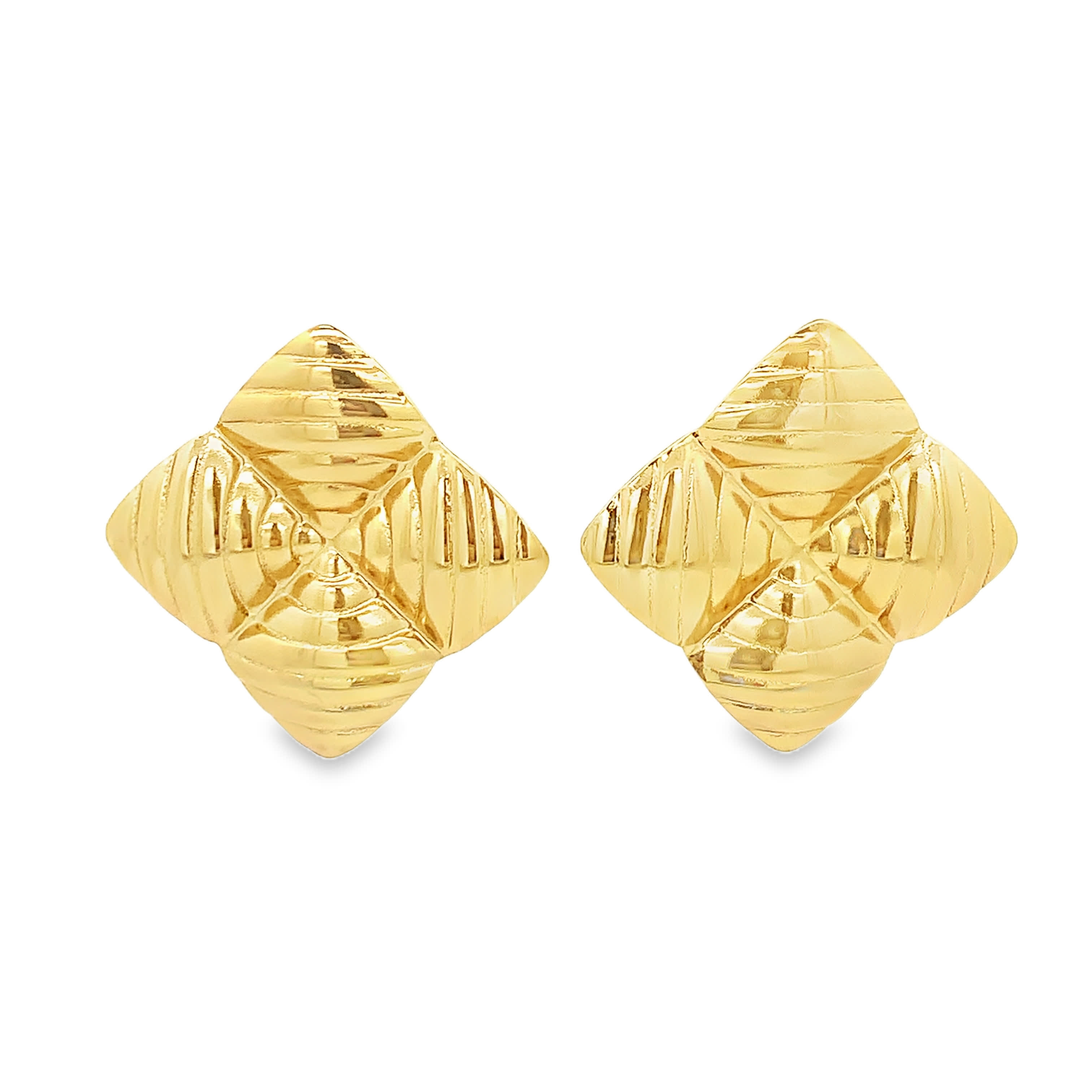 Eleganckie złocone kolczyki