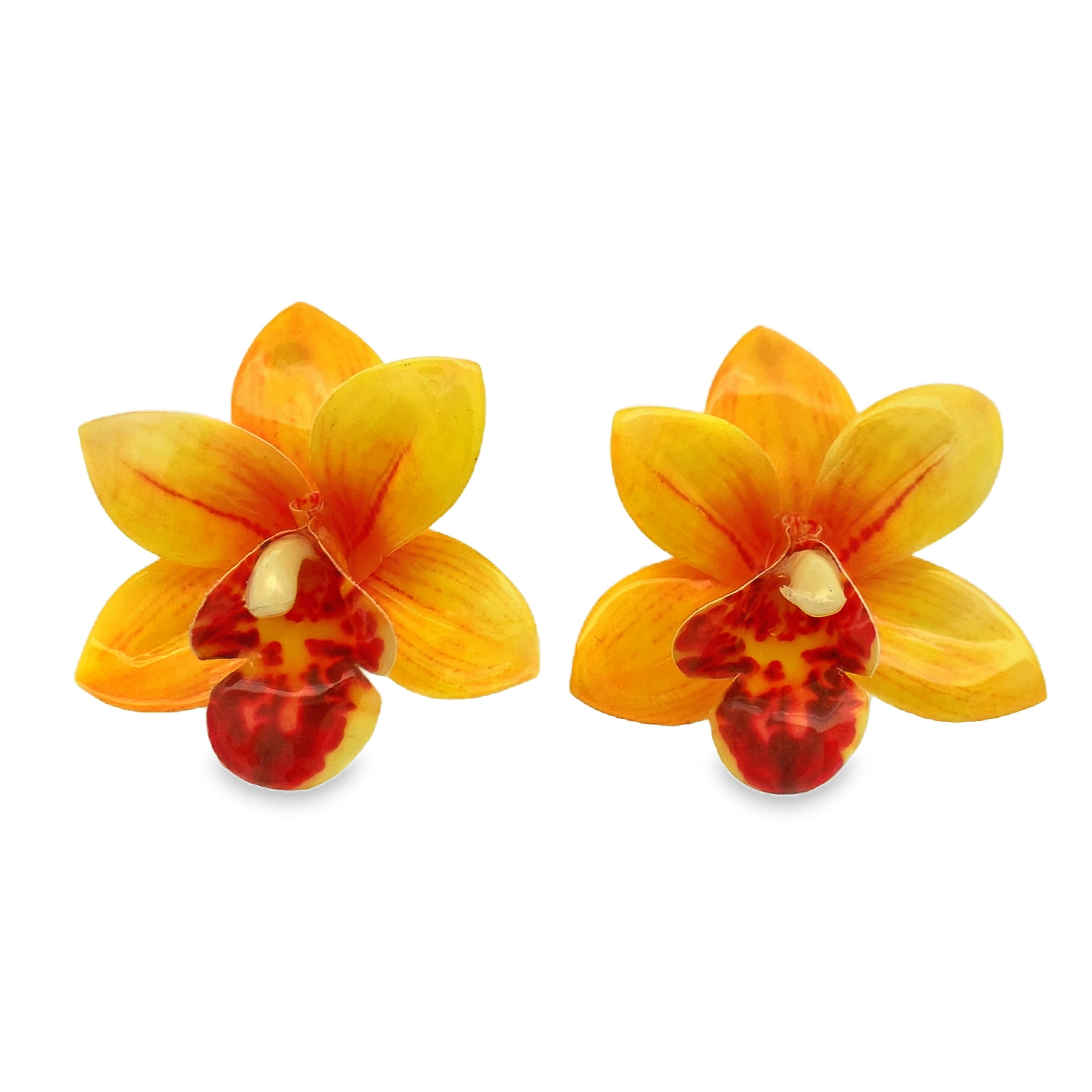 Żółto-czerwone kolczyki sztyfty z orchideą
