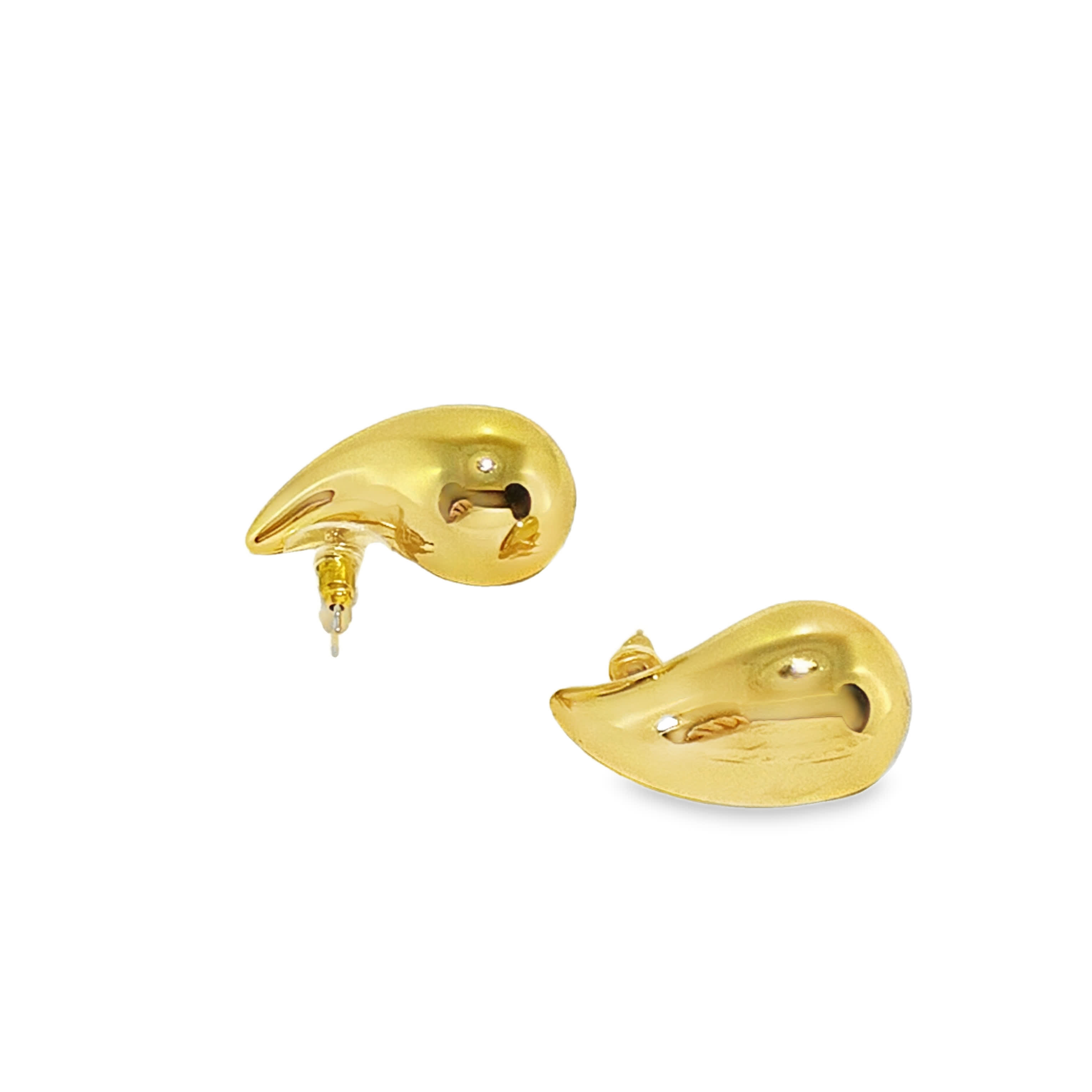 Złocone kolczyki w kształcie łezki - Nowoczesna elegancja