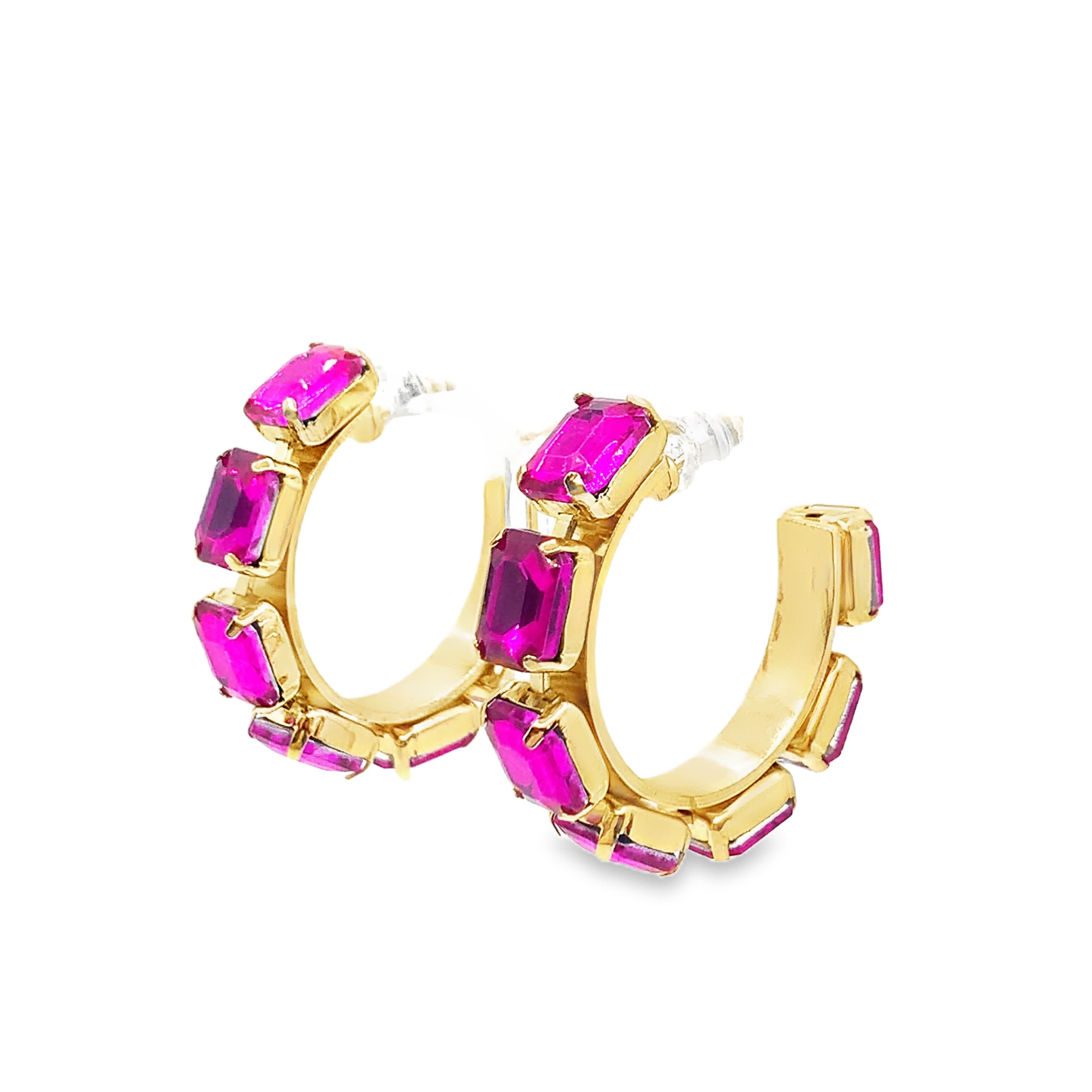 Złocone kolczyki koła z czerwono-fioletowym turmalinem