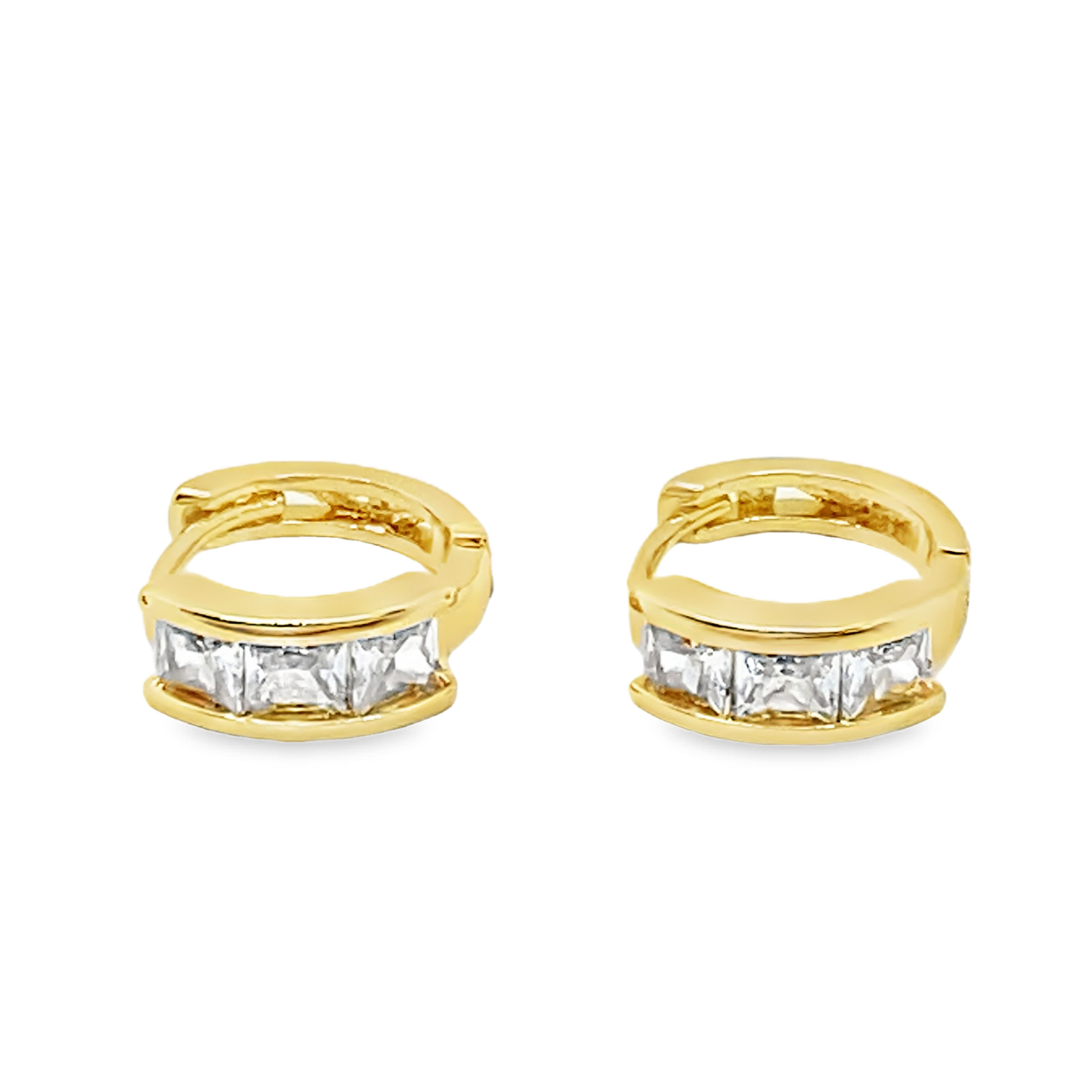 Złocone kolczyki koła z kwadratowymi kryształowymi akcentami