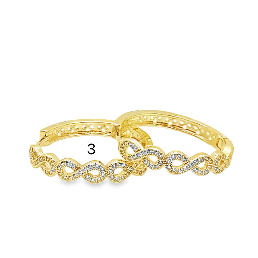 Kolczyki koła ze złoconej stali z okrągłymi kamieniami