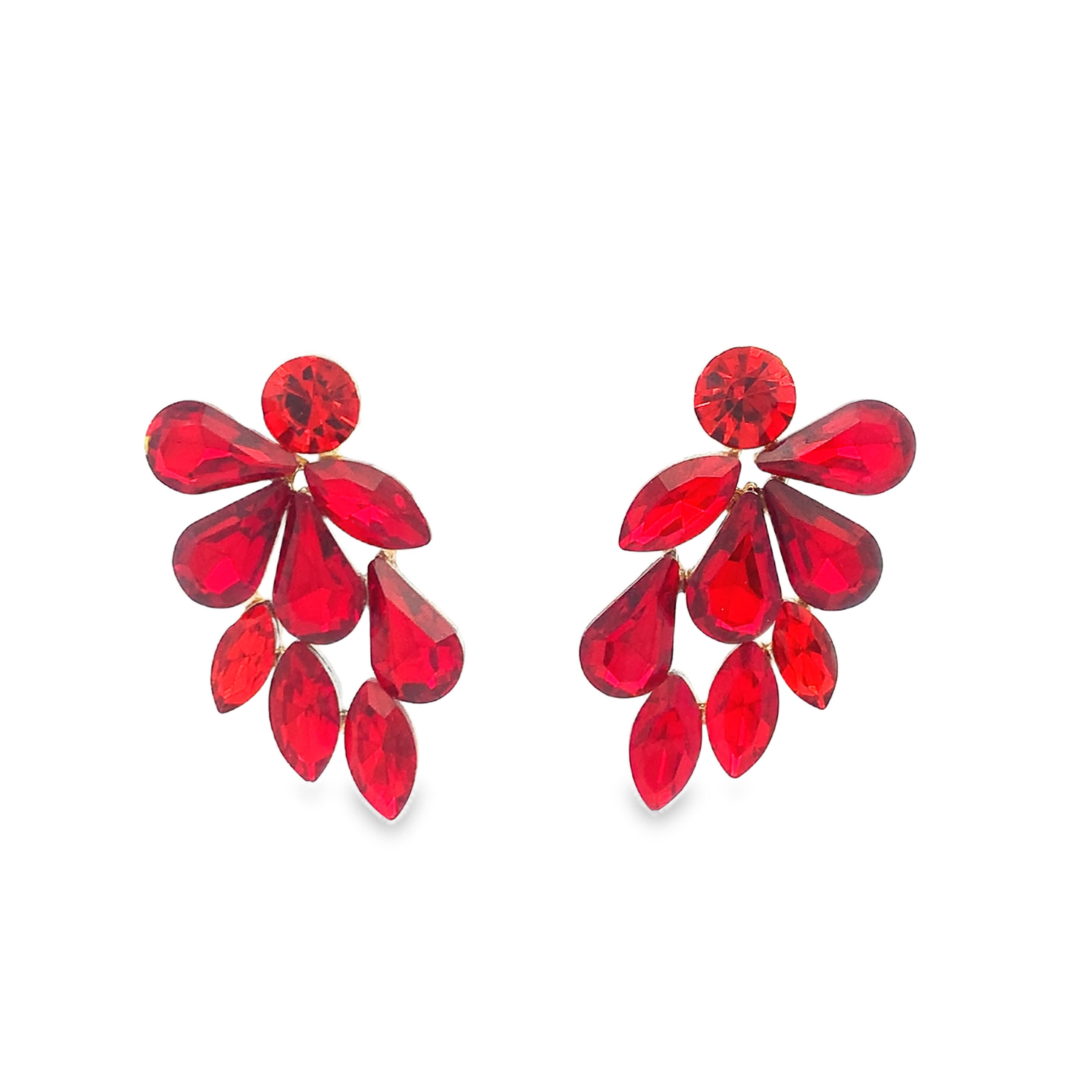Kolczyki wiszące w kolorze żółtego złota z kaboszonami z rubinów w kształcie gruszki