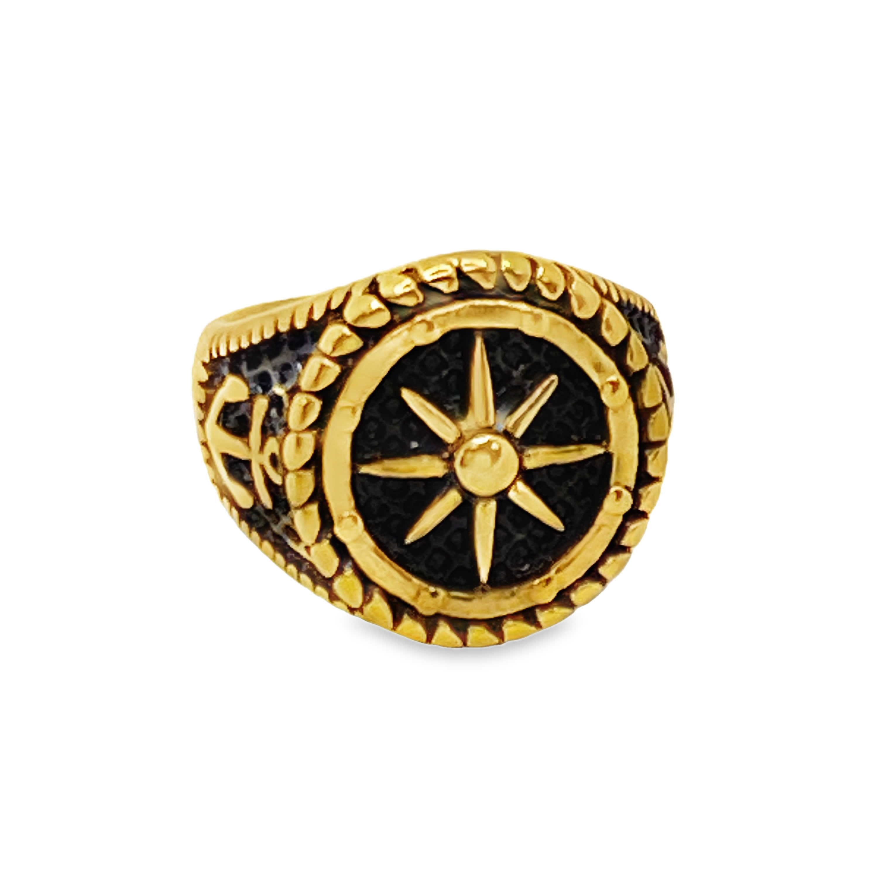 Złocony sygnet z kompasem