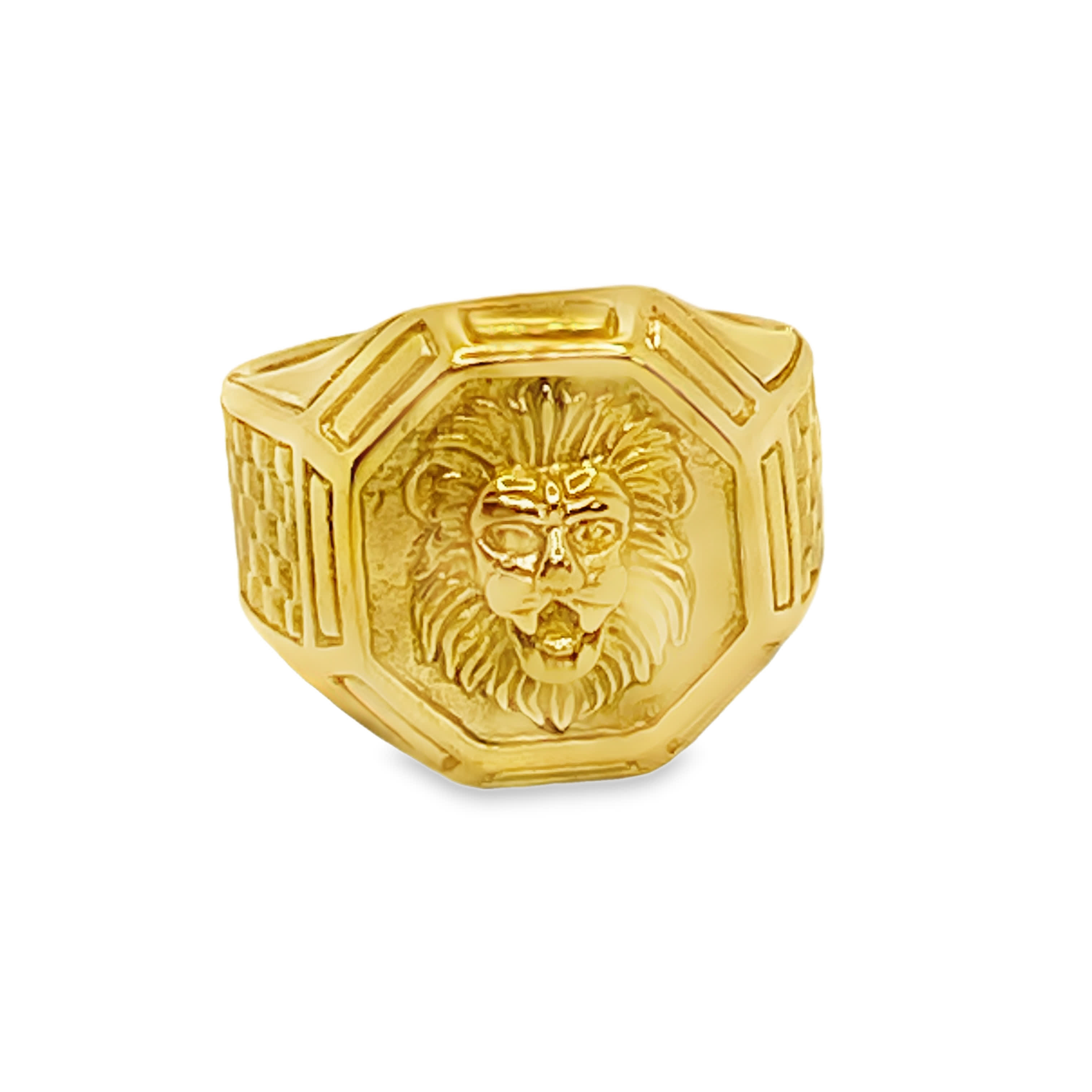 Sygnet ze złoconej stali z głową lwa