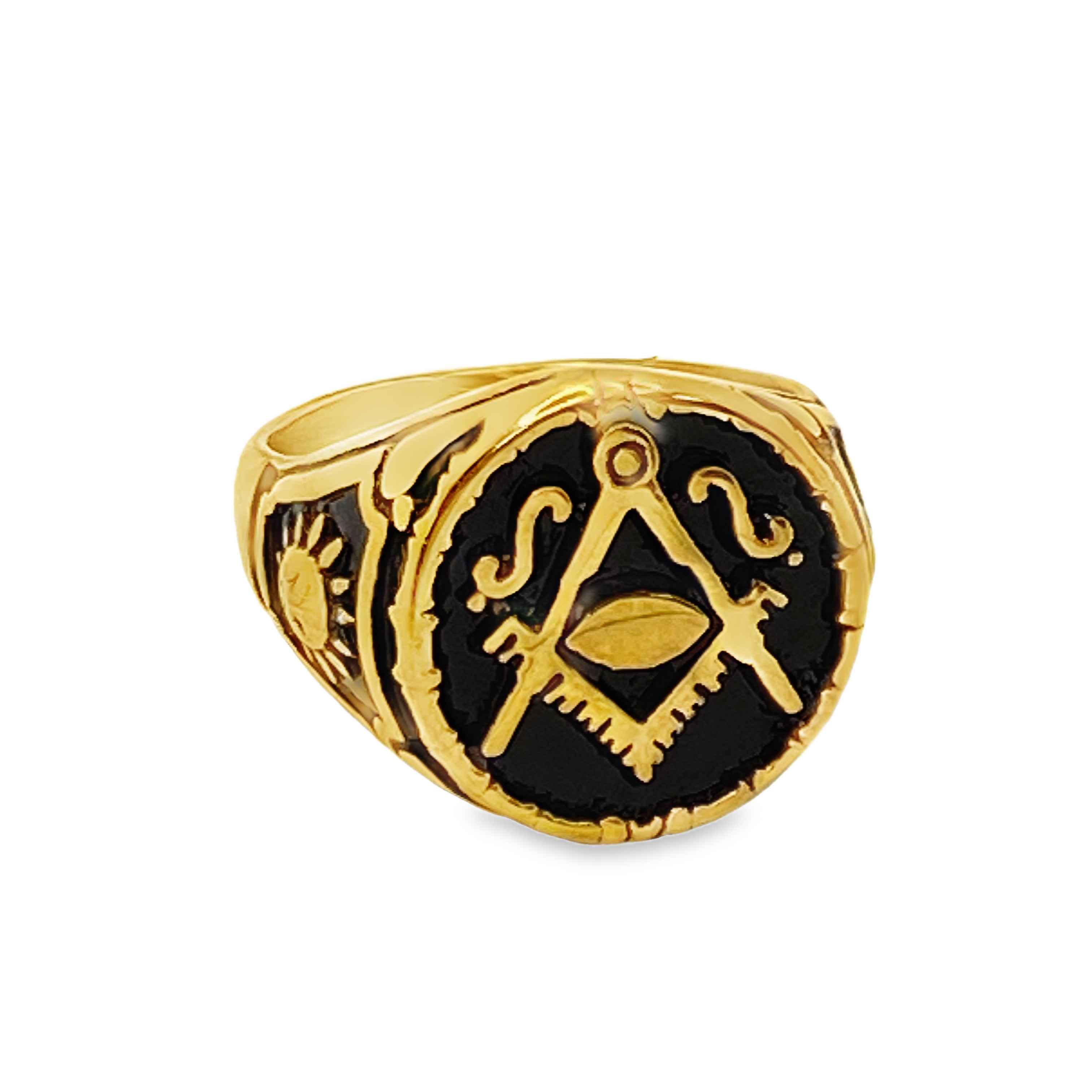 Pierścień ze złoconej stali z misternym sygnet em