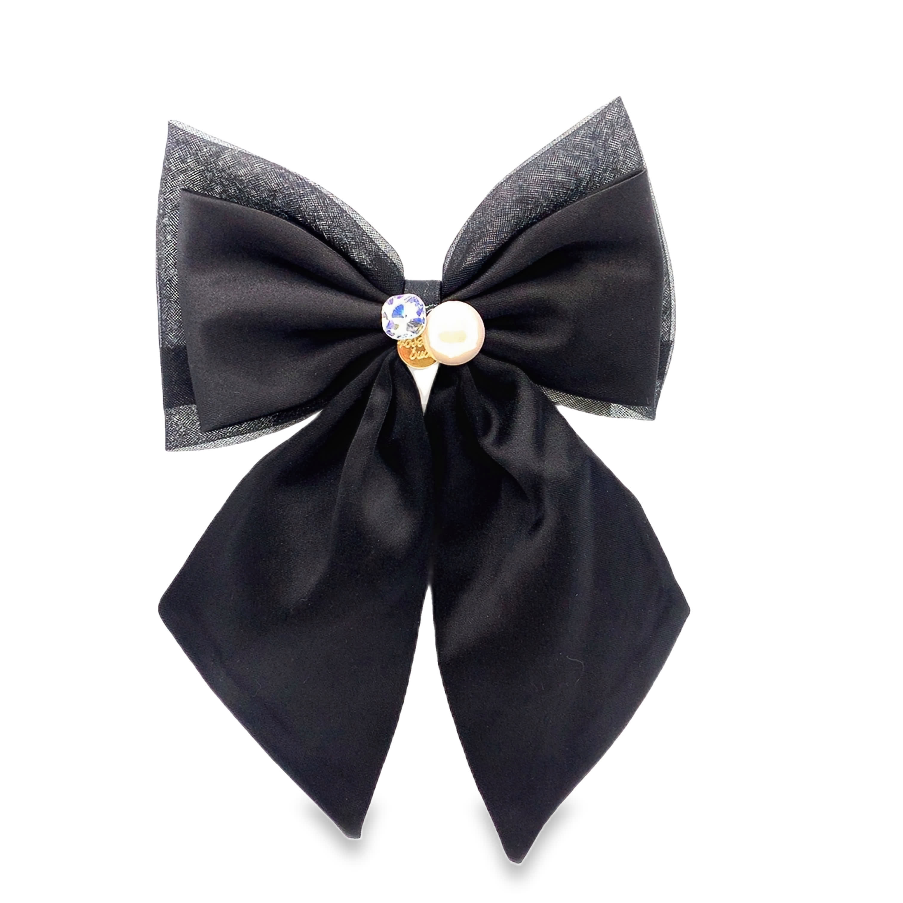 Elegancka perłowa broszka w oprawie w kolorze żółtego złota