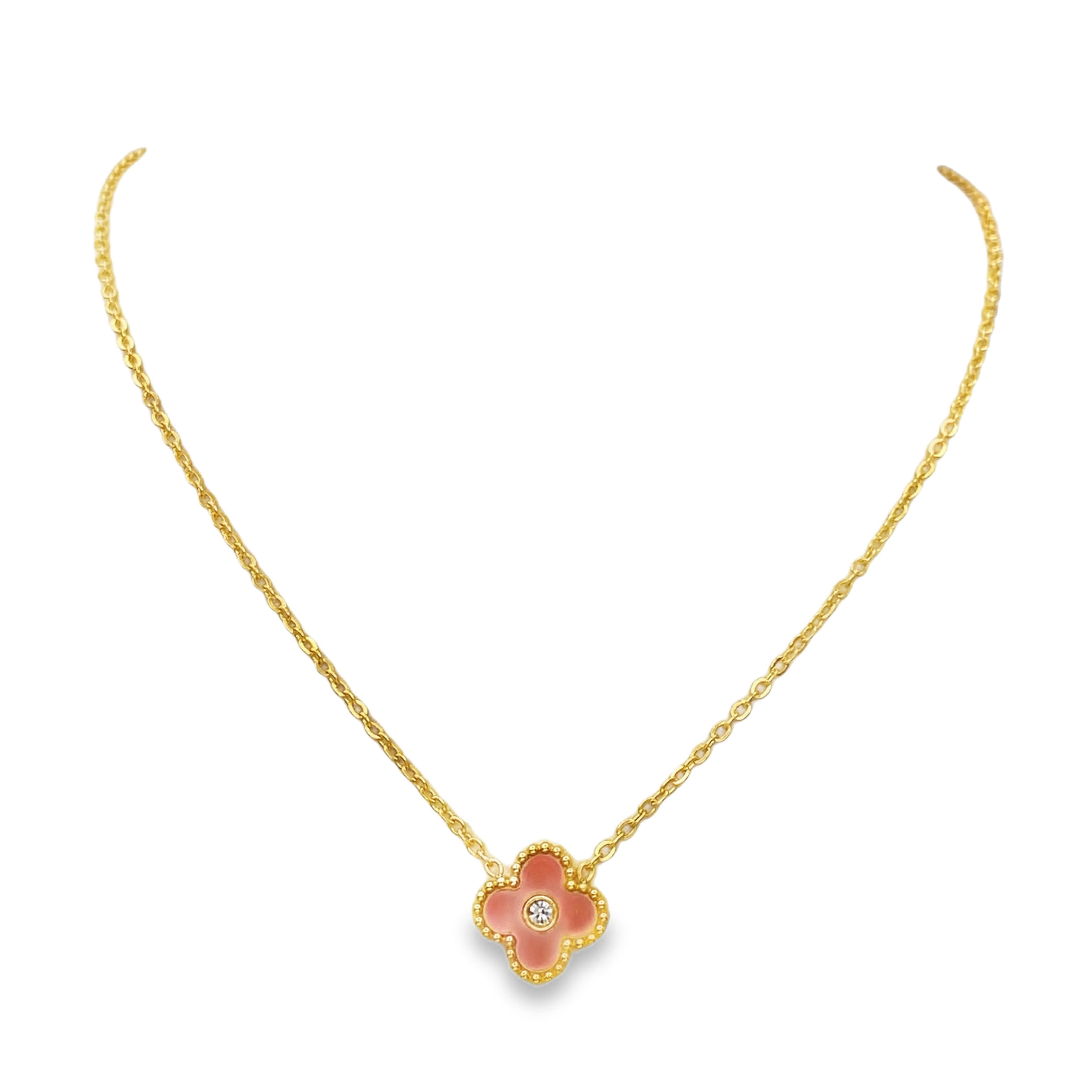 Naszyjnik z zawieszką ze złoconej stali z okrągłym kaboszonem koralowym