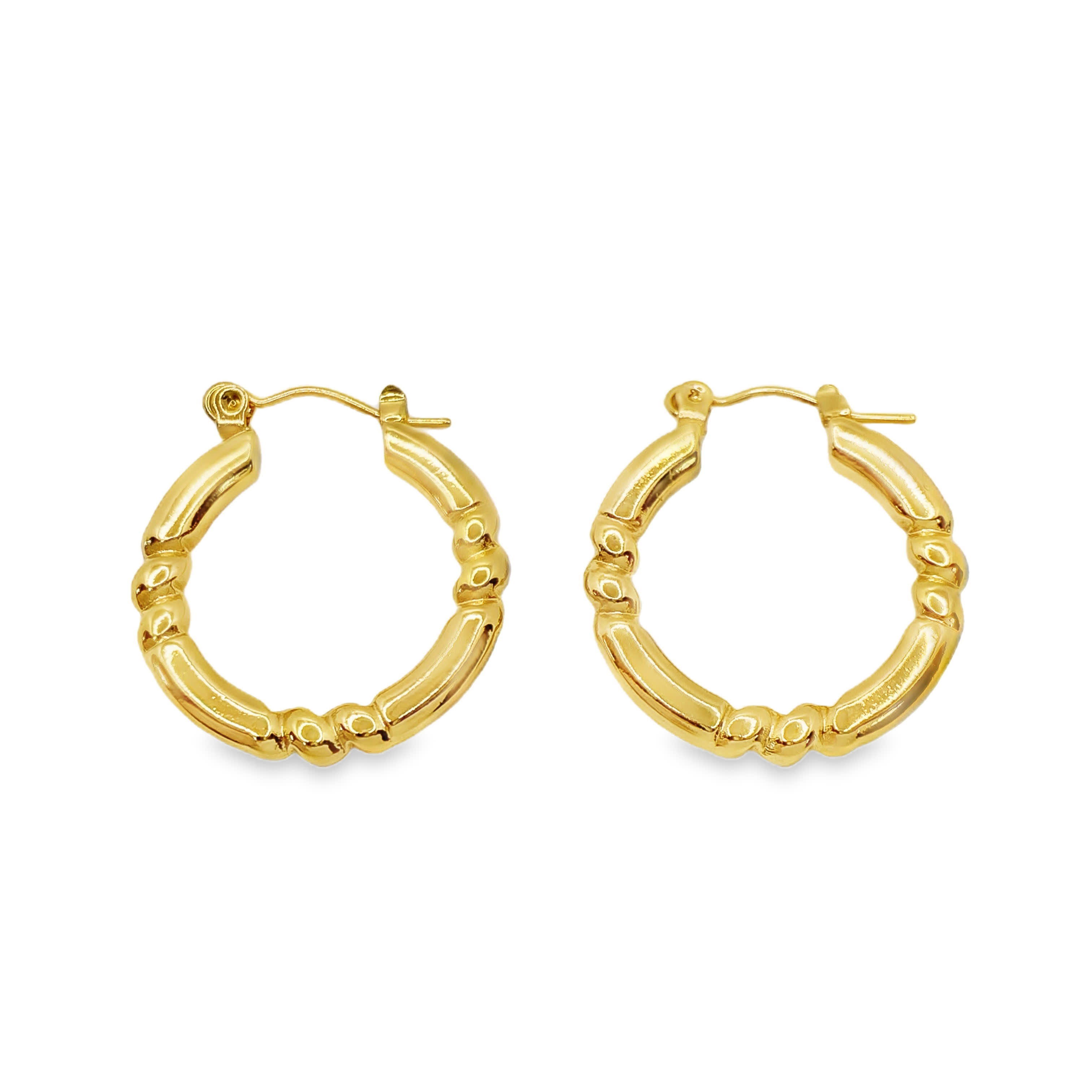 Kolczyki-koła ze złoconej stali z motywem skręconej liny