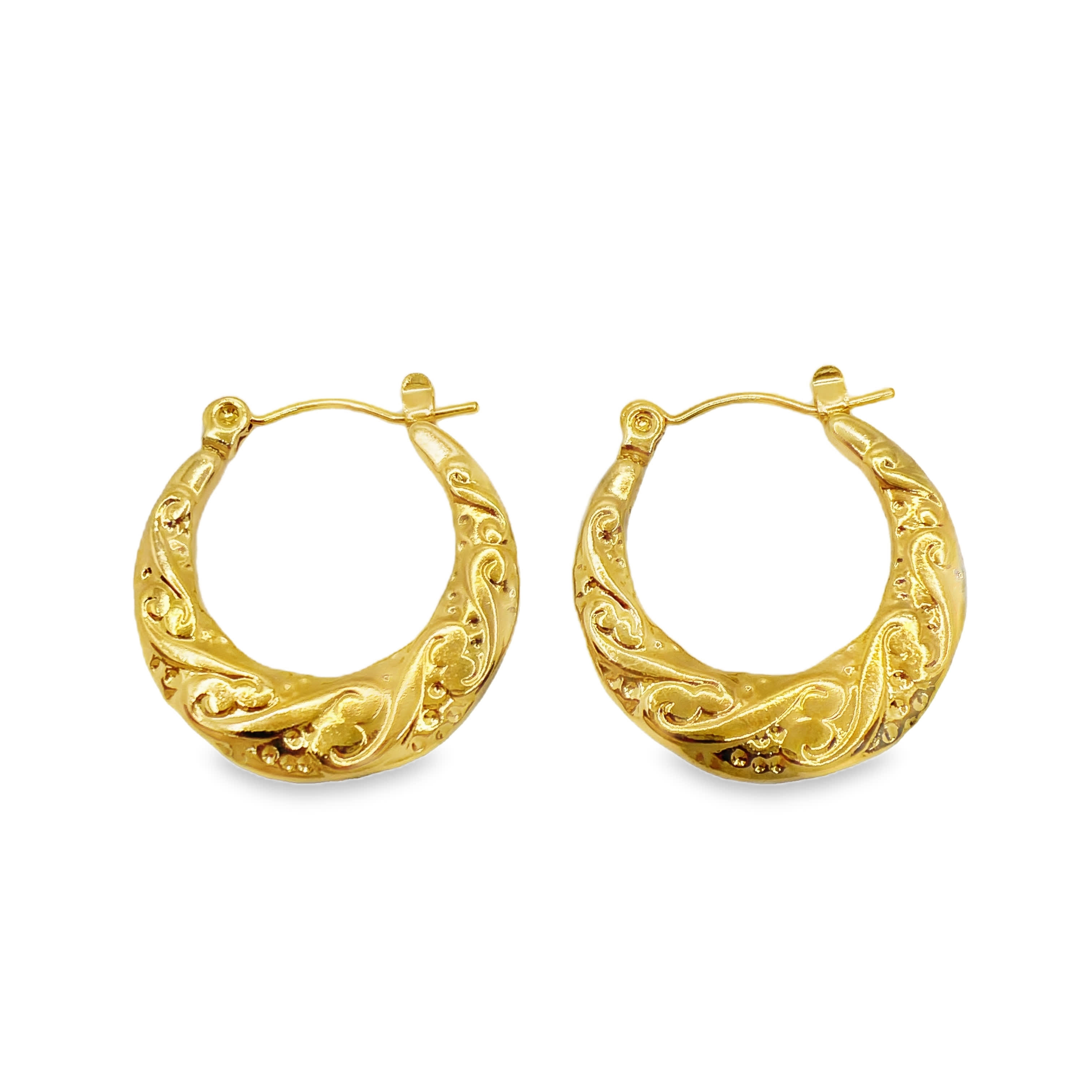 Teksturowane kolczyki koła ze złoconej stali