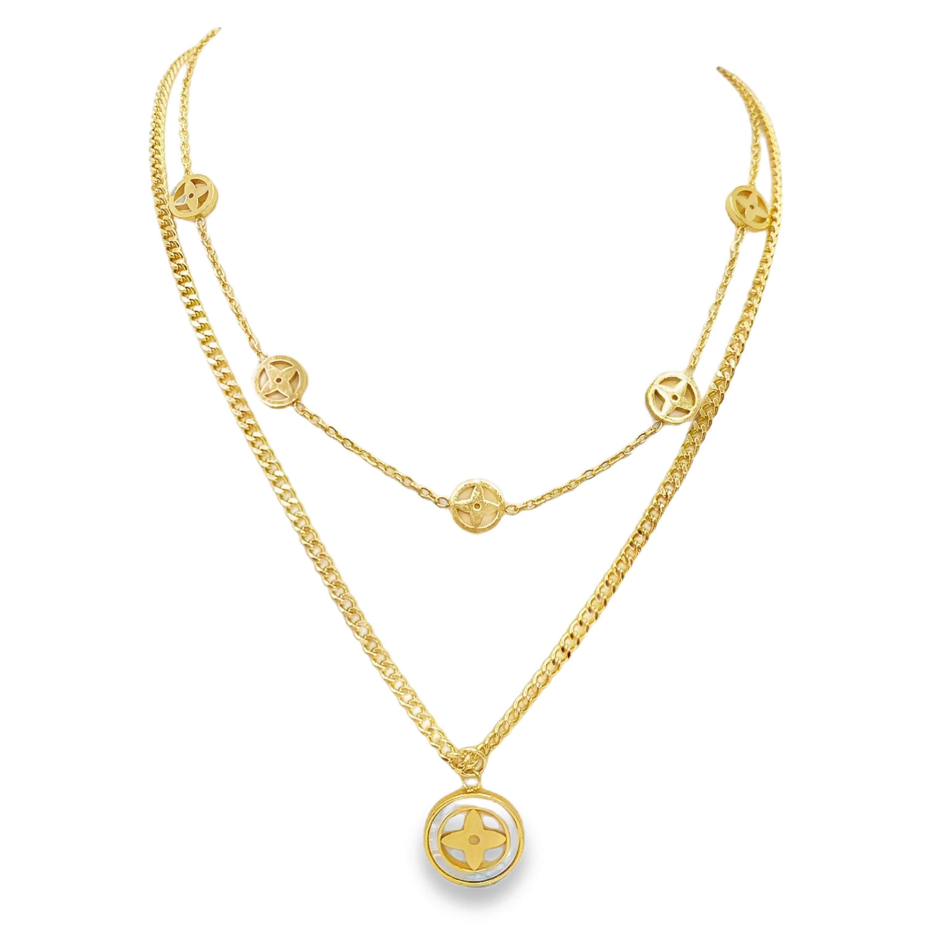 Naszyjnik ze złoconej stali z wisiorkiem z motywem kwiatowym