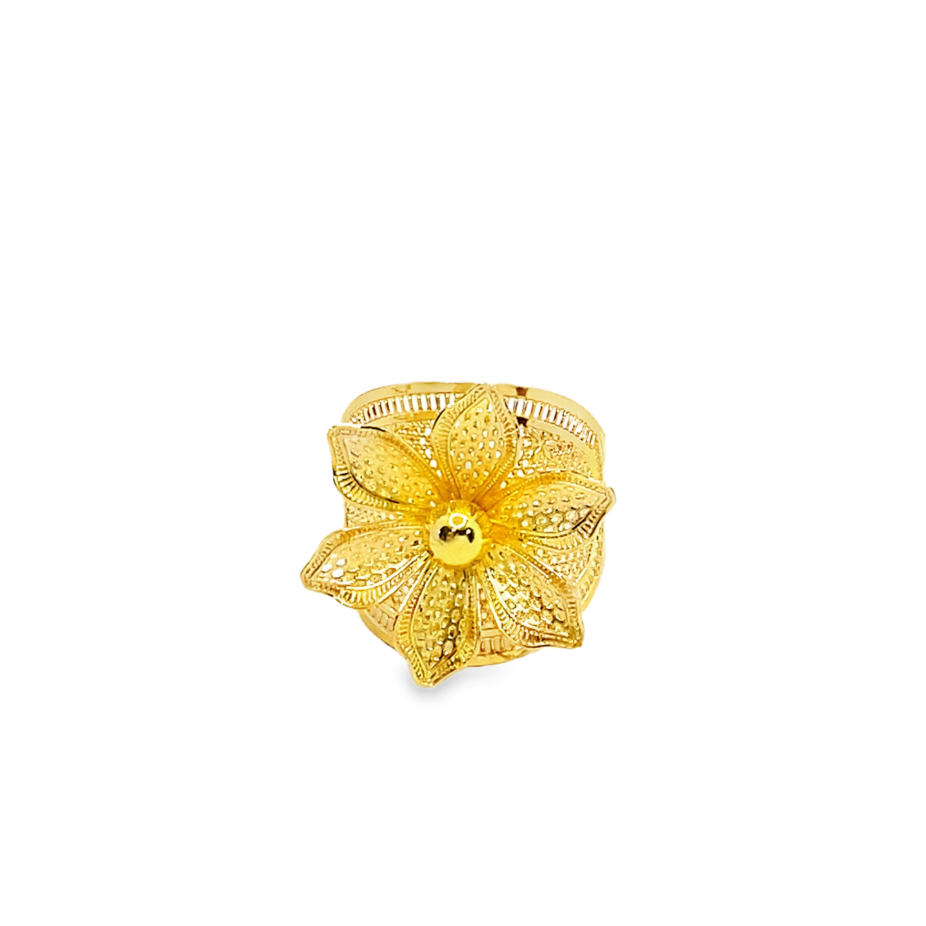 Pierścionek koktajlowy ze złoconej stali z kwiatowym motywem