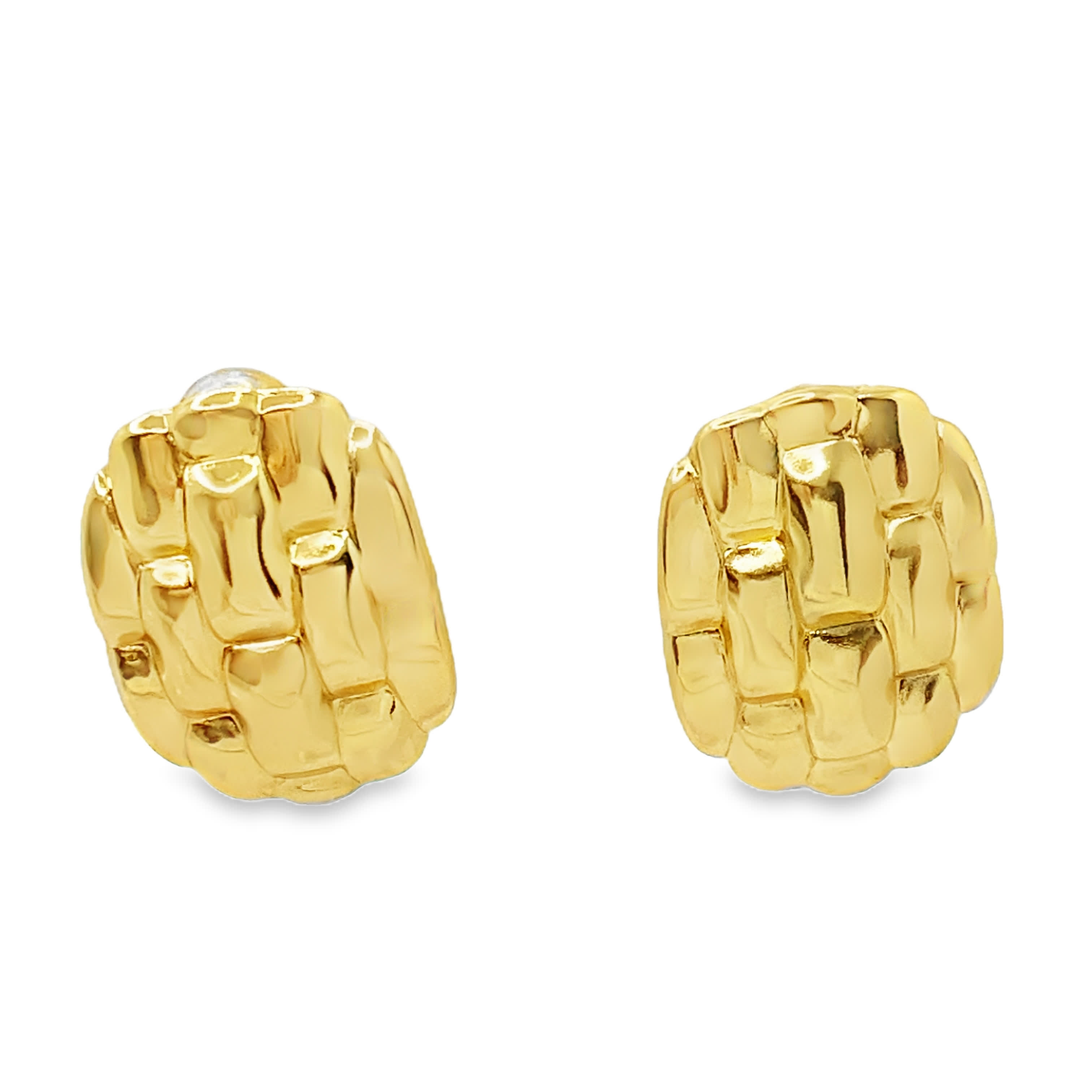 Kolczyki-klipsy w kolorze starego złocona z plecionką koszykową