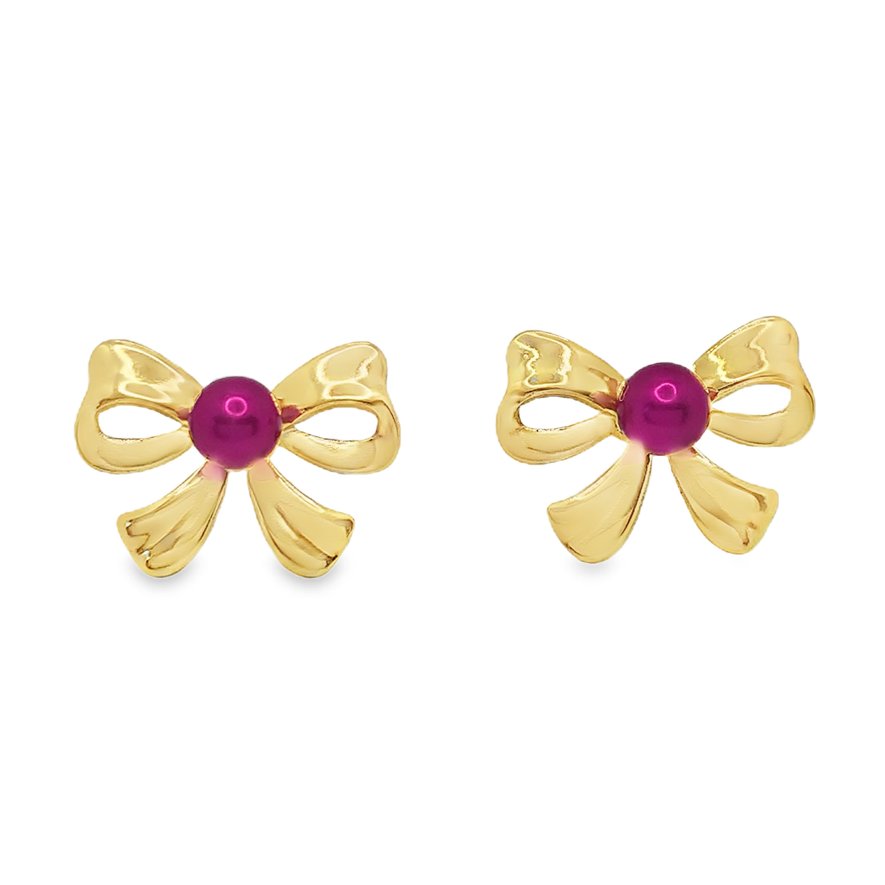Złocone kolczyki z rubinowym elementem centralnym w szlifie kaboszonowym