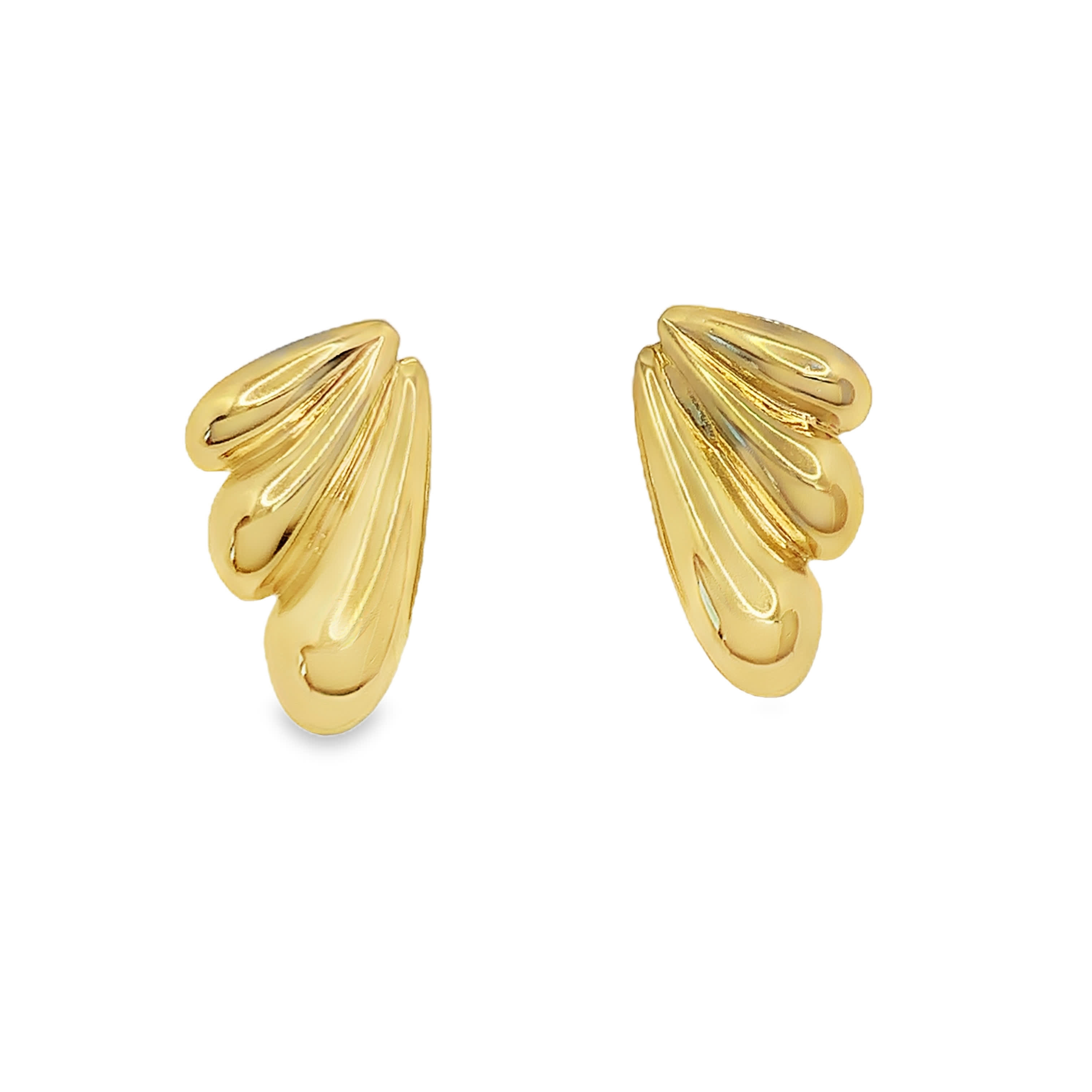 Rzeźbione złocone kolczyki