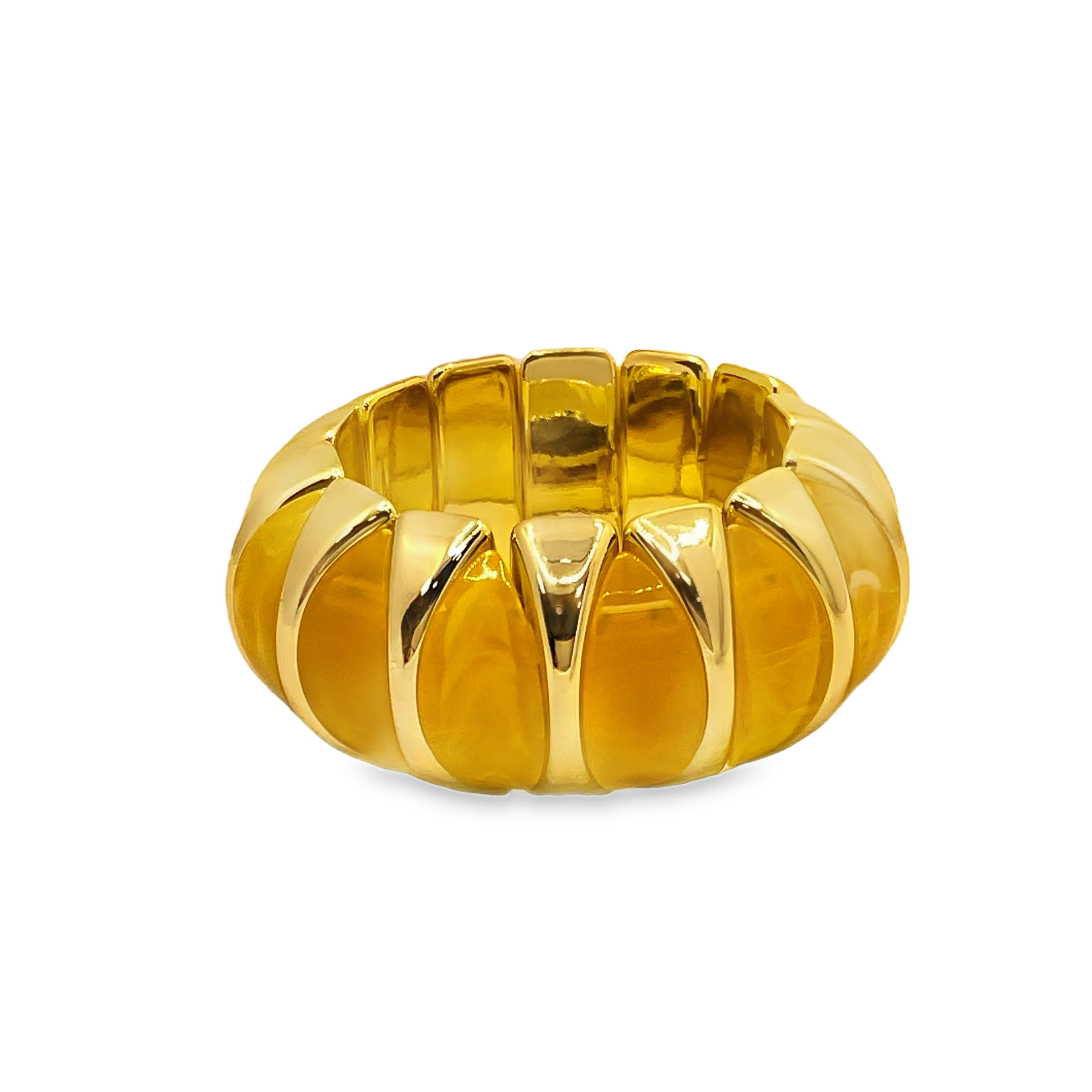 Bransoletka ze złoconej stali z koralikami bursztynowymi o szlifie kaboszonowym